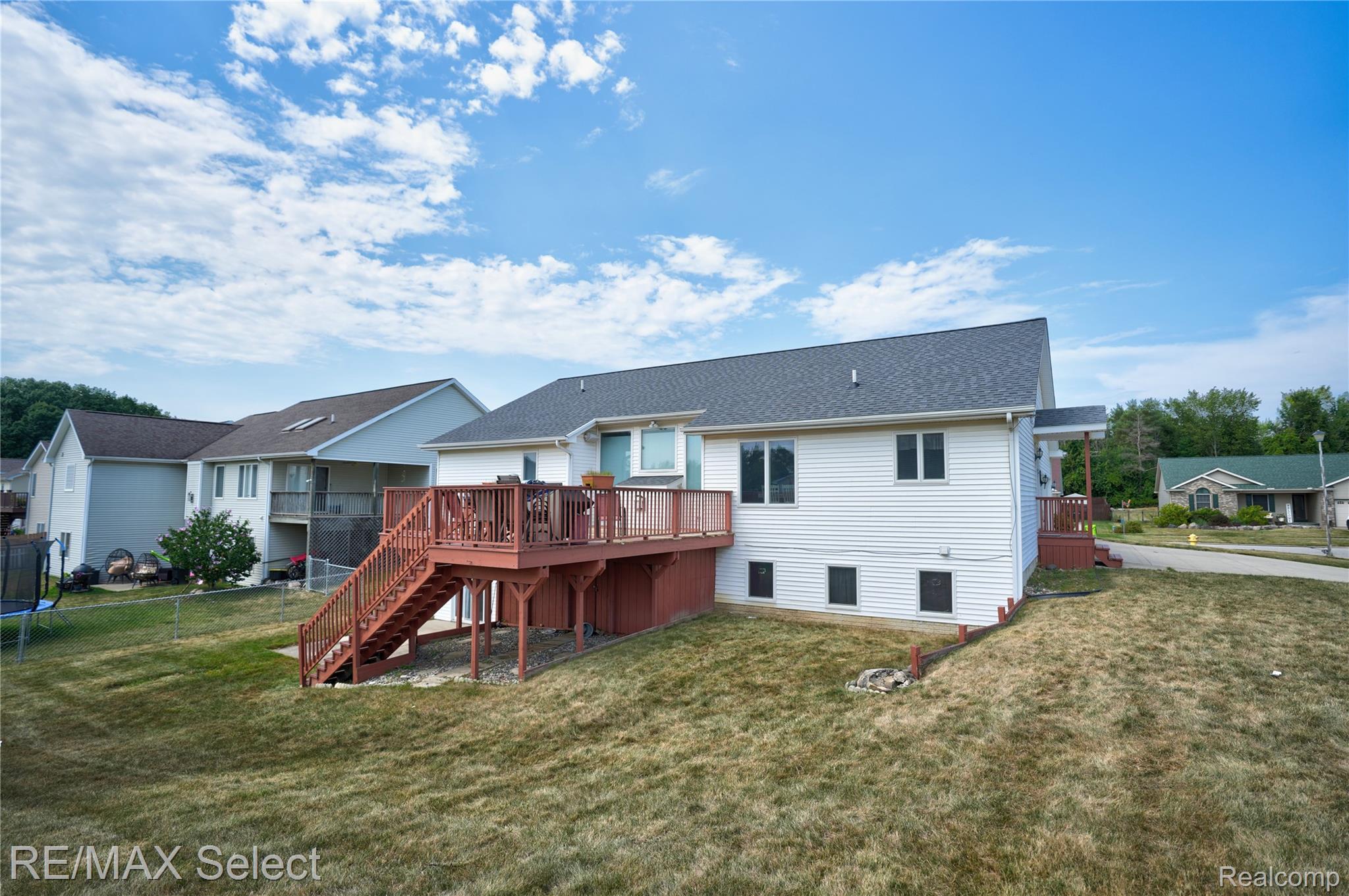 7191 Parkridge Parkway