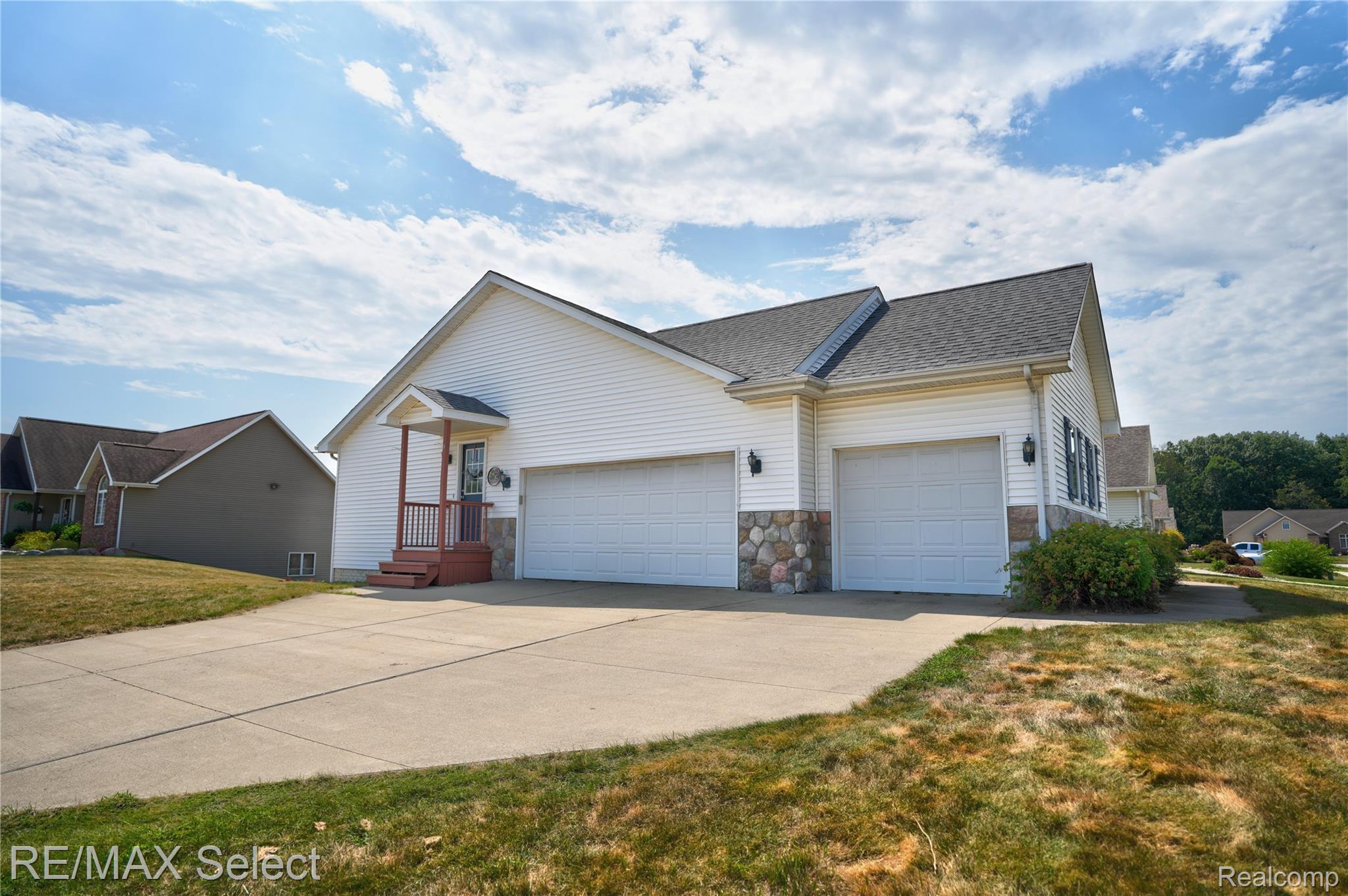 7191 Parkridge Parkway