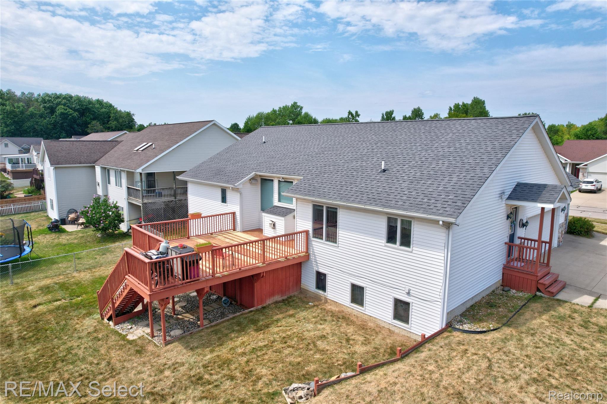7191 Parkridge Parkway