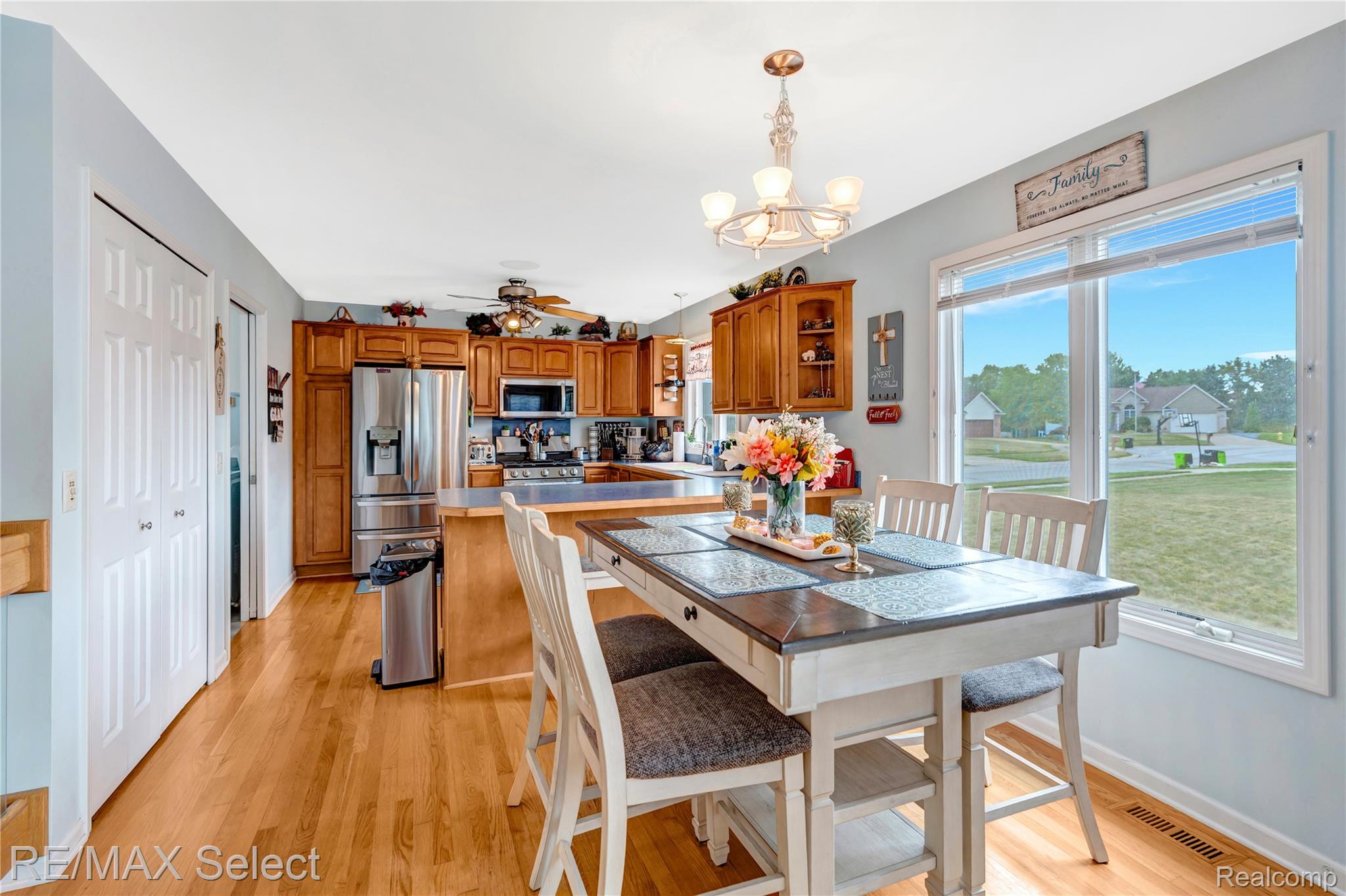 7191 Parkridge Parkway