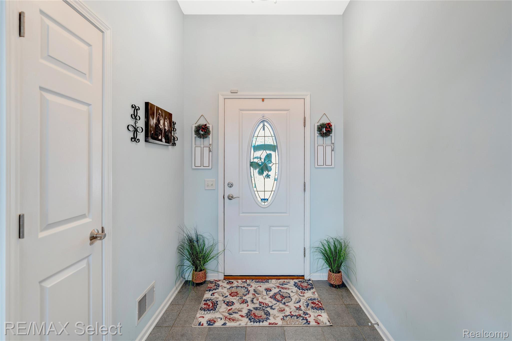 7191 Parkridge Parkway