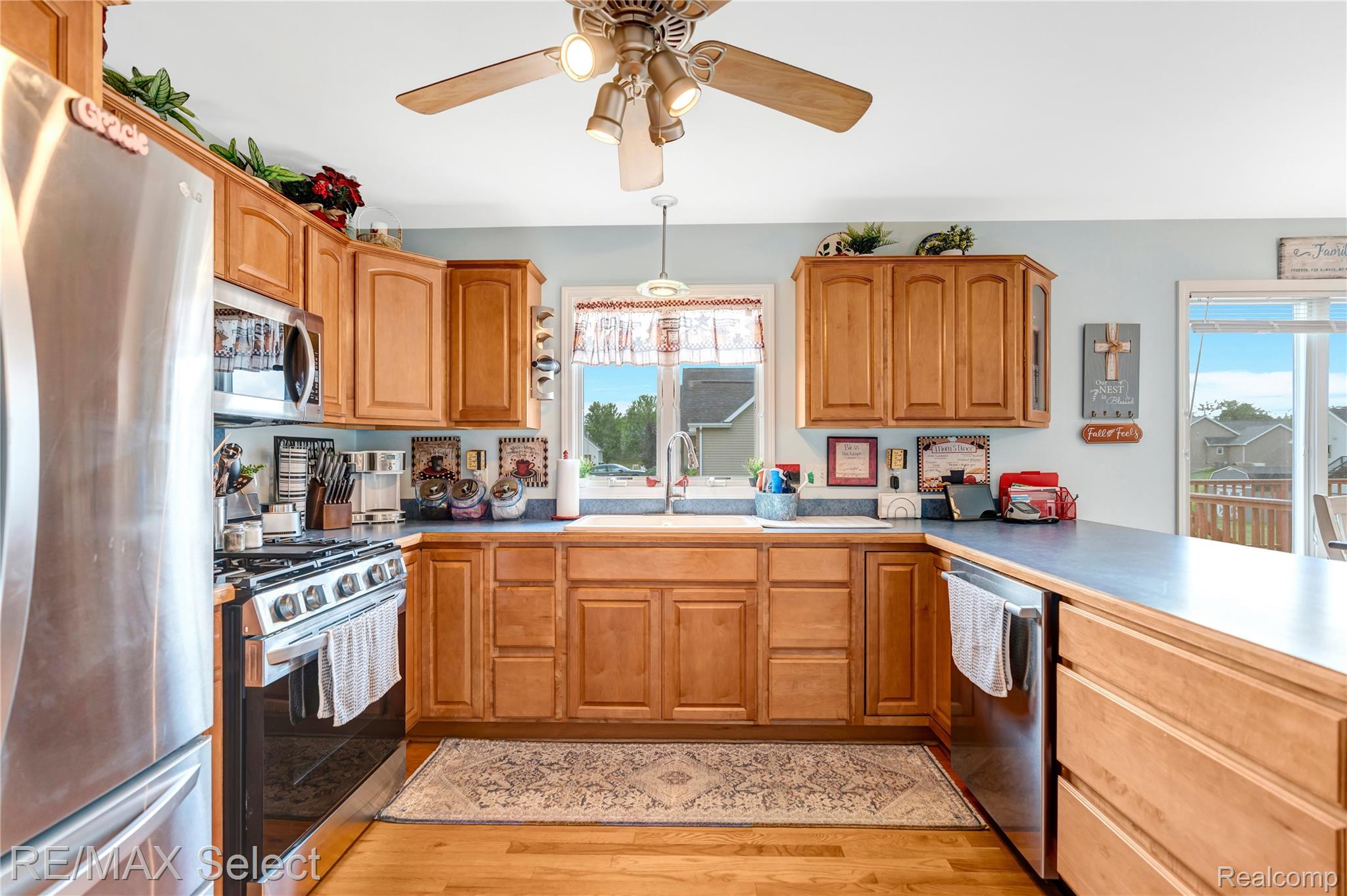 7191 Parkridge Parkway