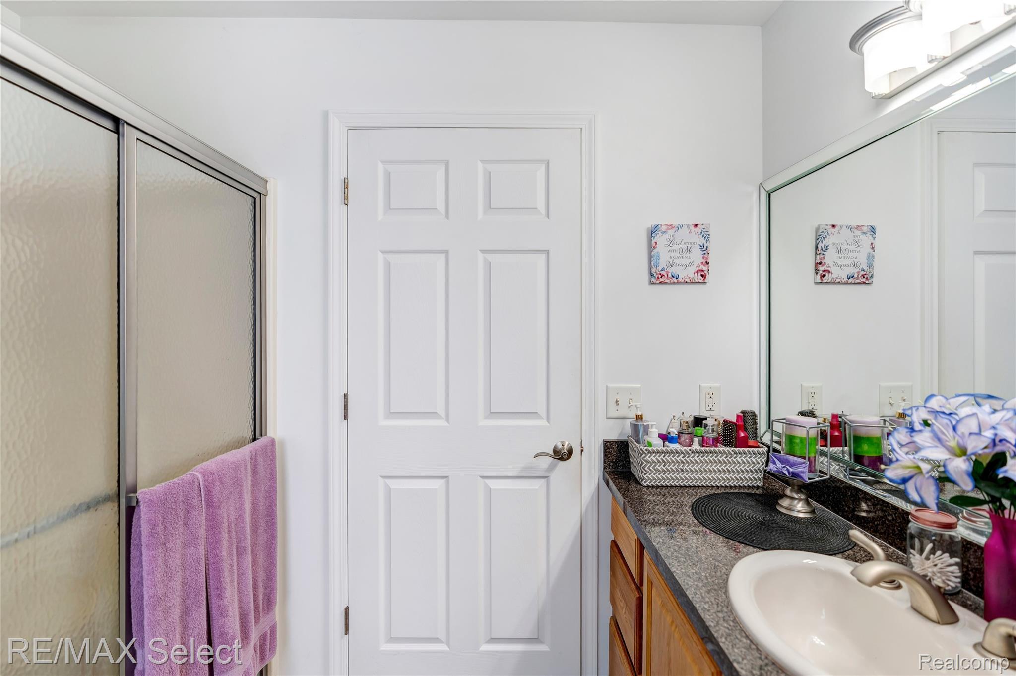 7191 Parkridge Parkway