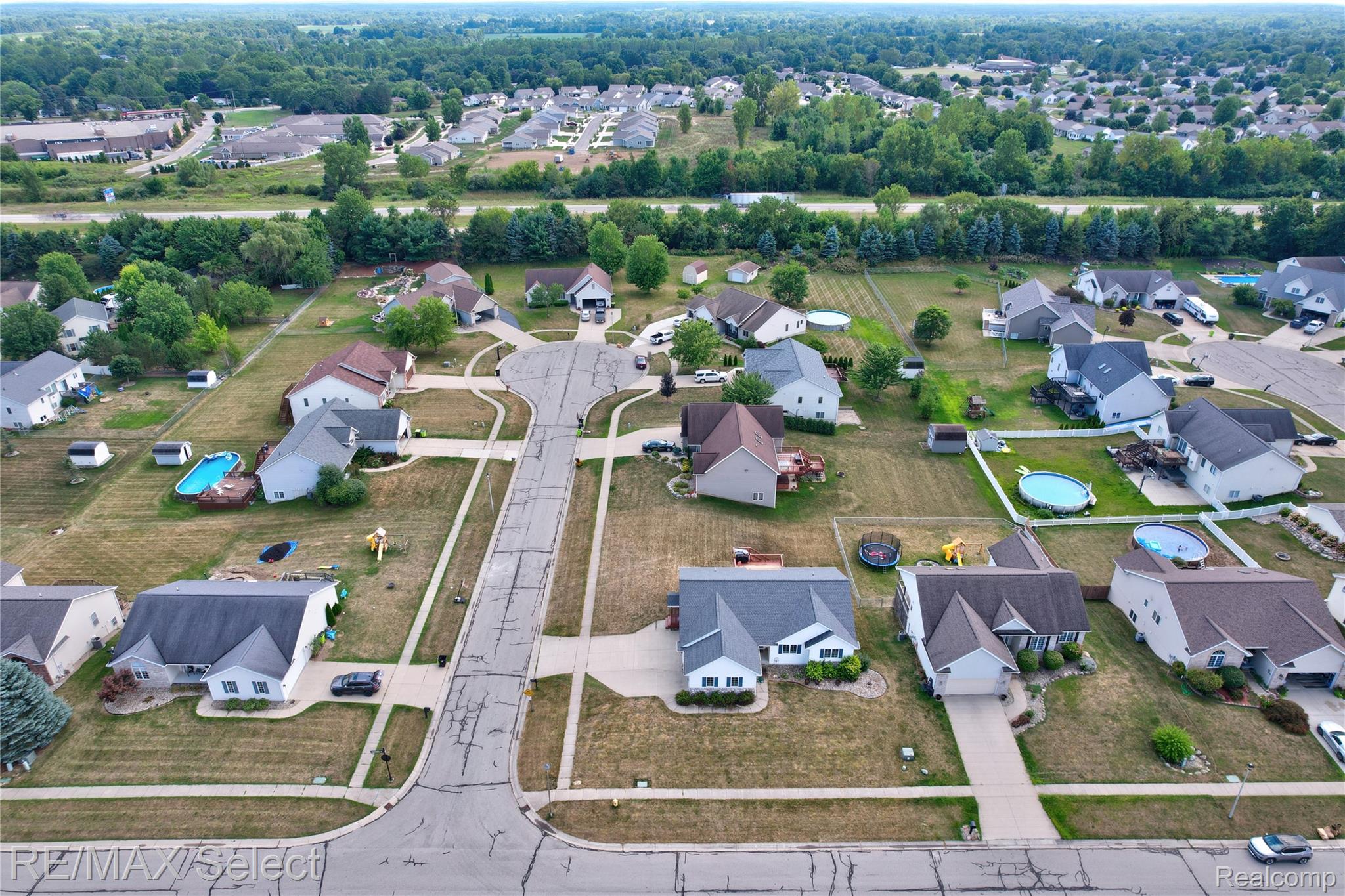 7191 Parkridge Parkway