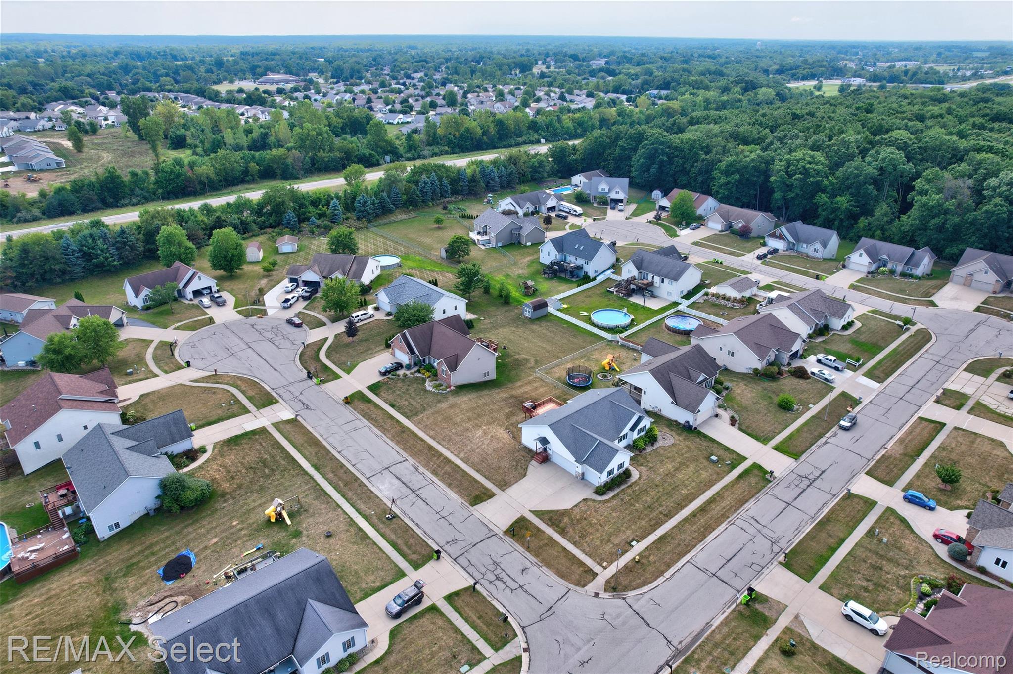 7191 Parkridge Parkway