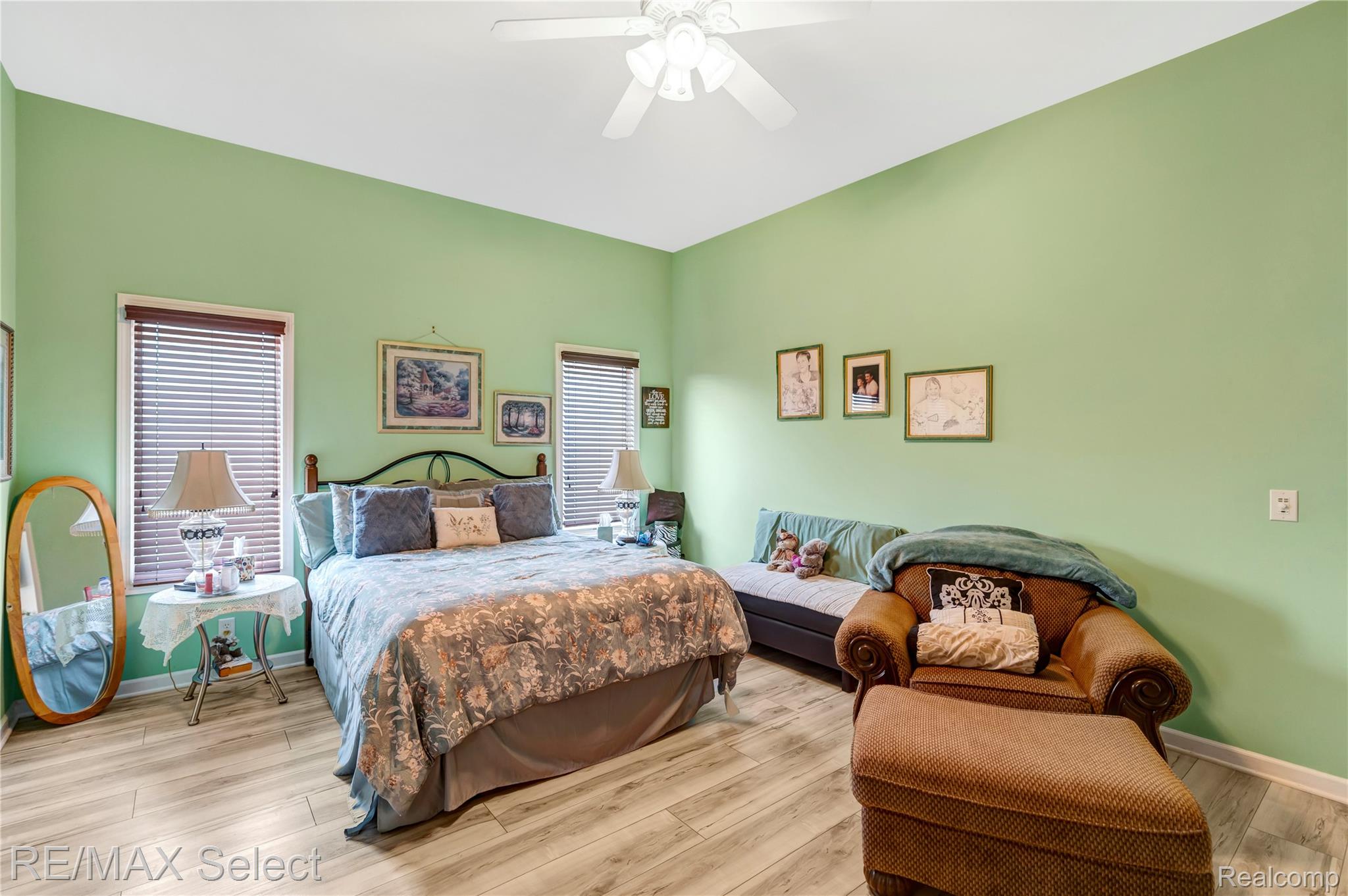 7191 Parkridge Parkway