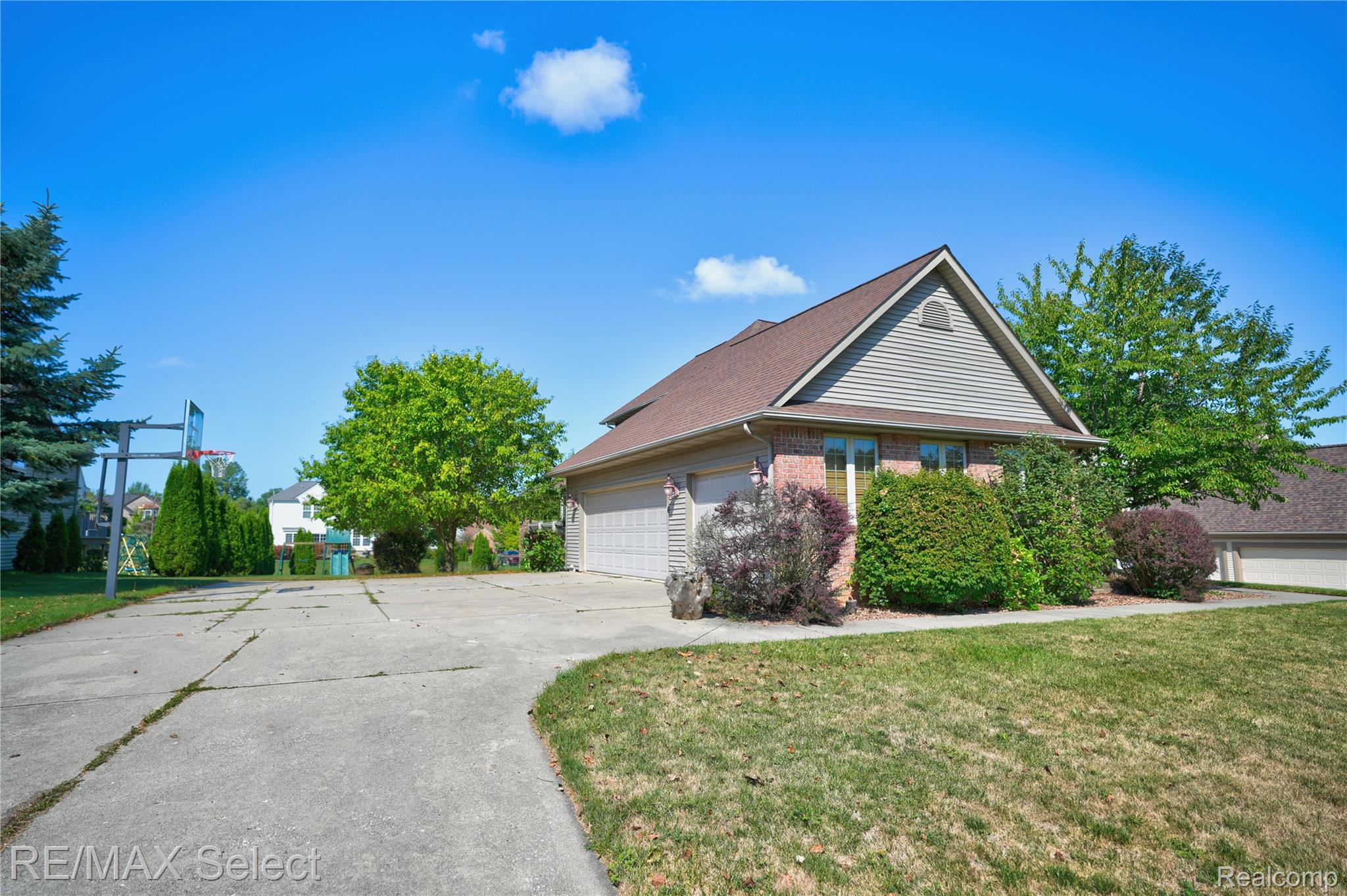 8468 Cranbrook Drive