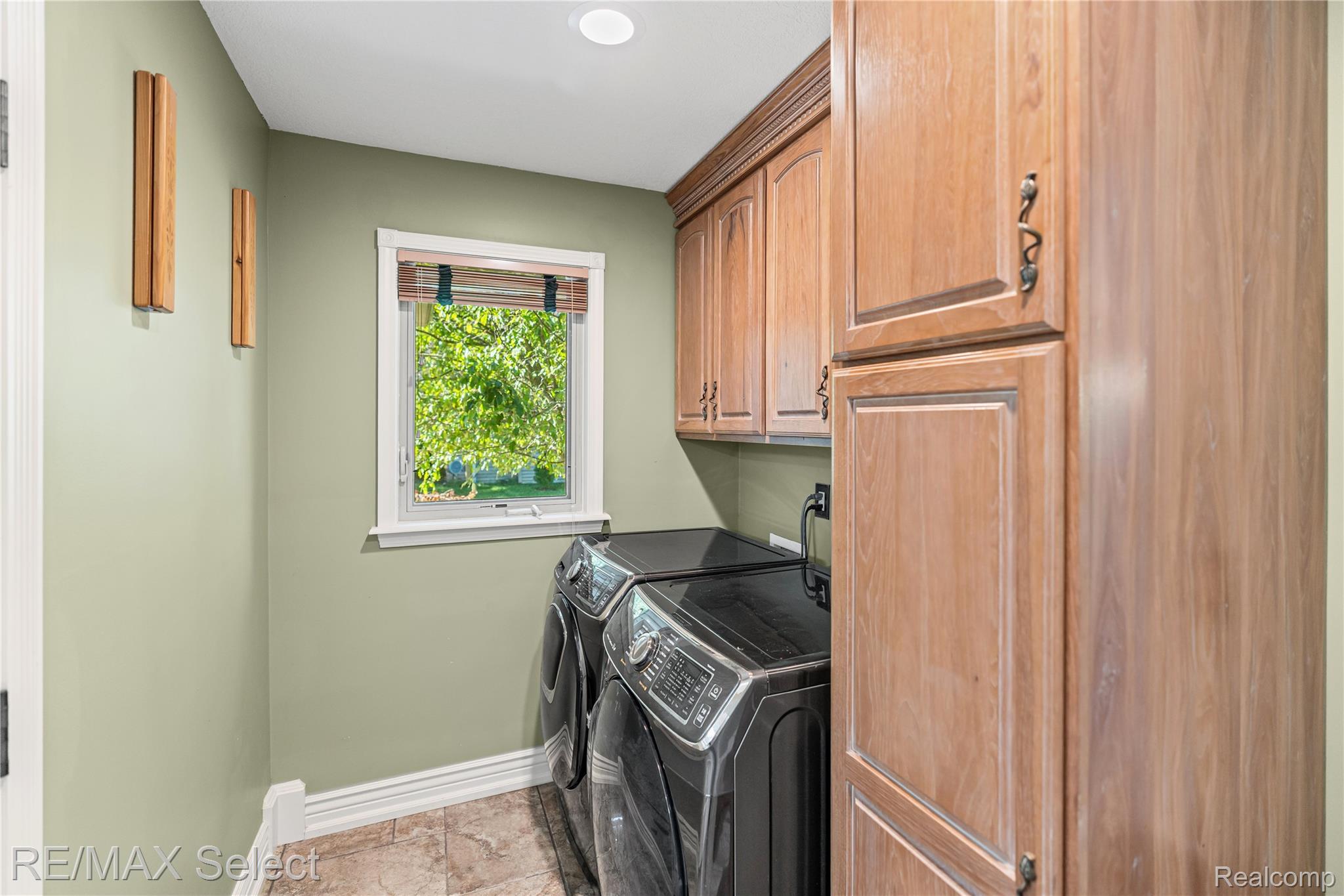 8468 Cranbrook Drive