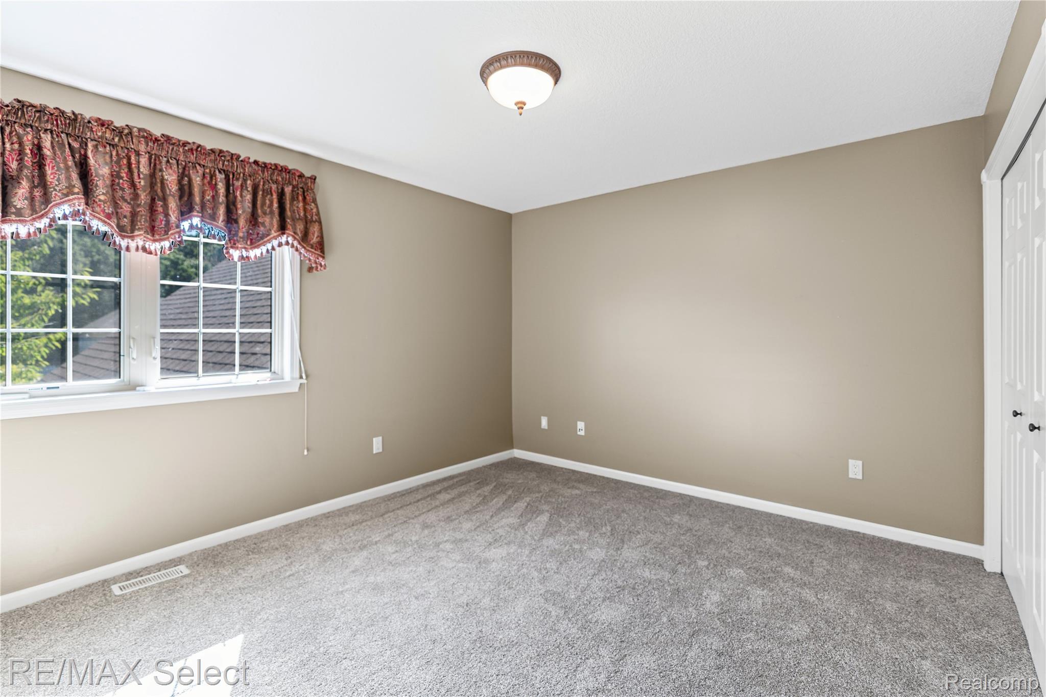 8468 Cranbrook Drive