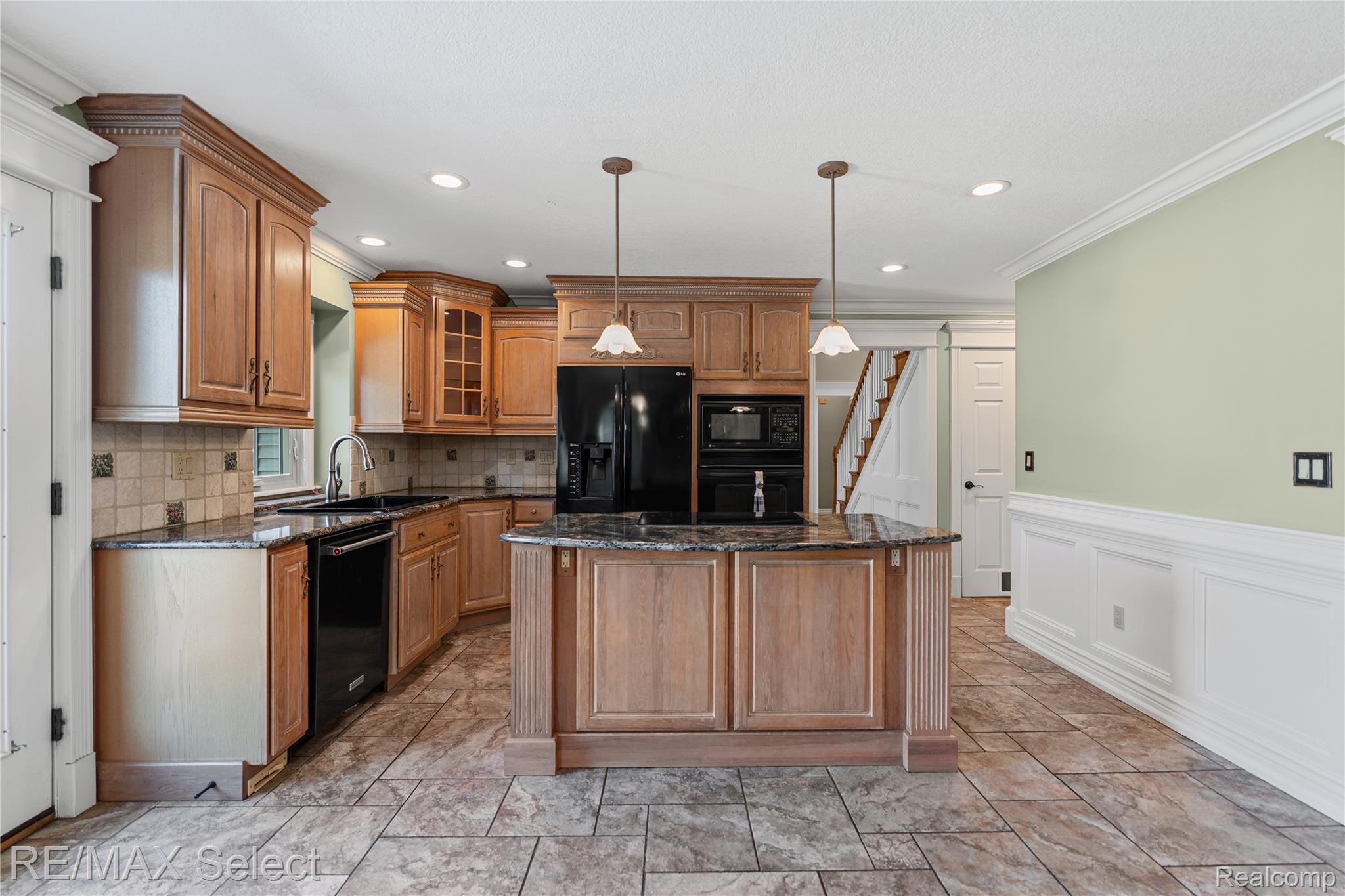 8468 Cranbrook Drive