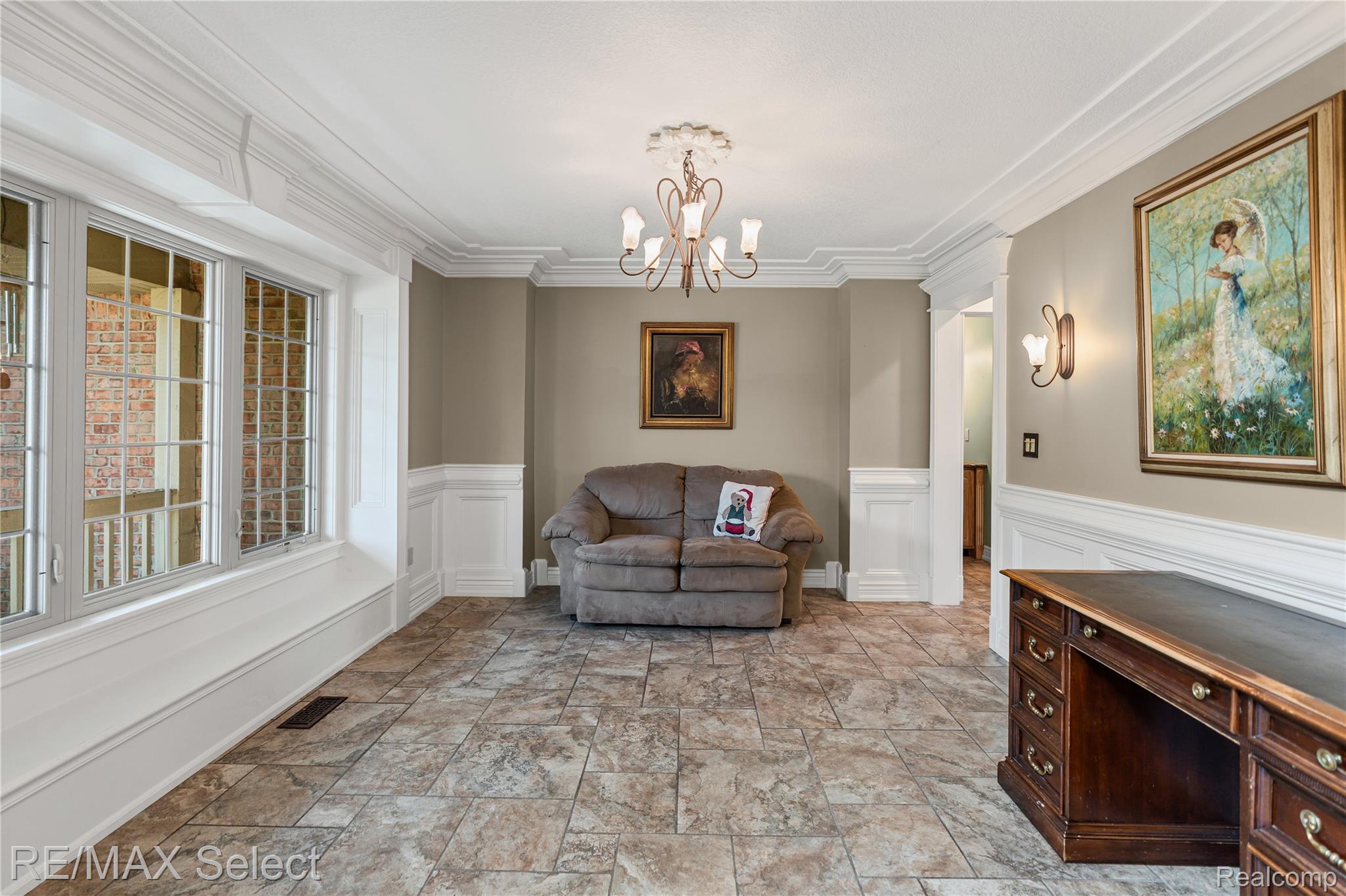 8468 Cranbrook Drive