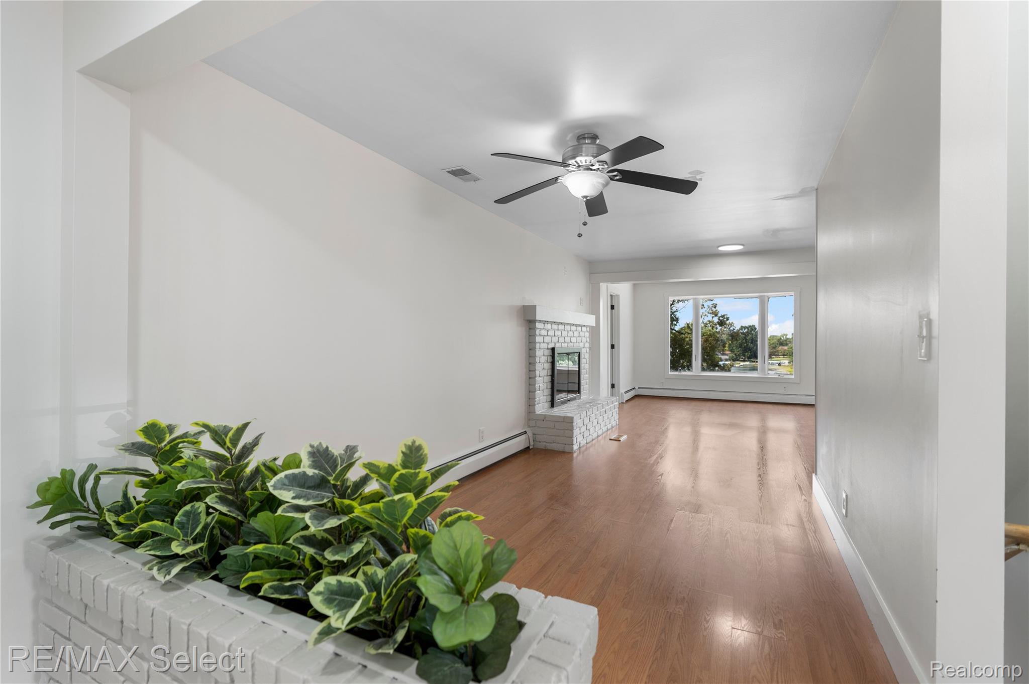 16172 Crest Drive