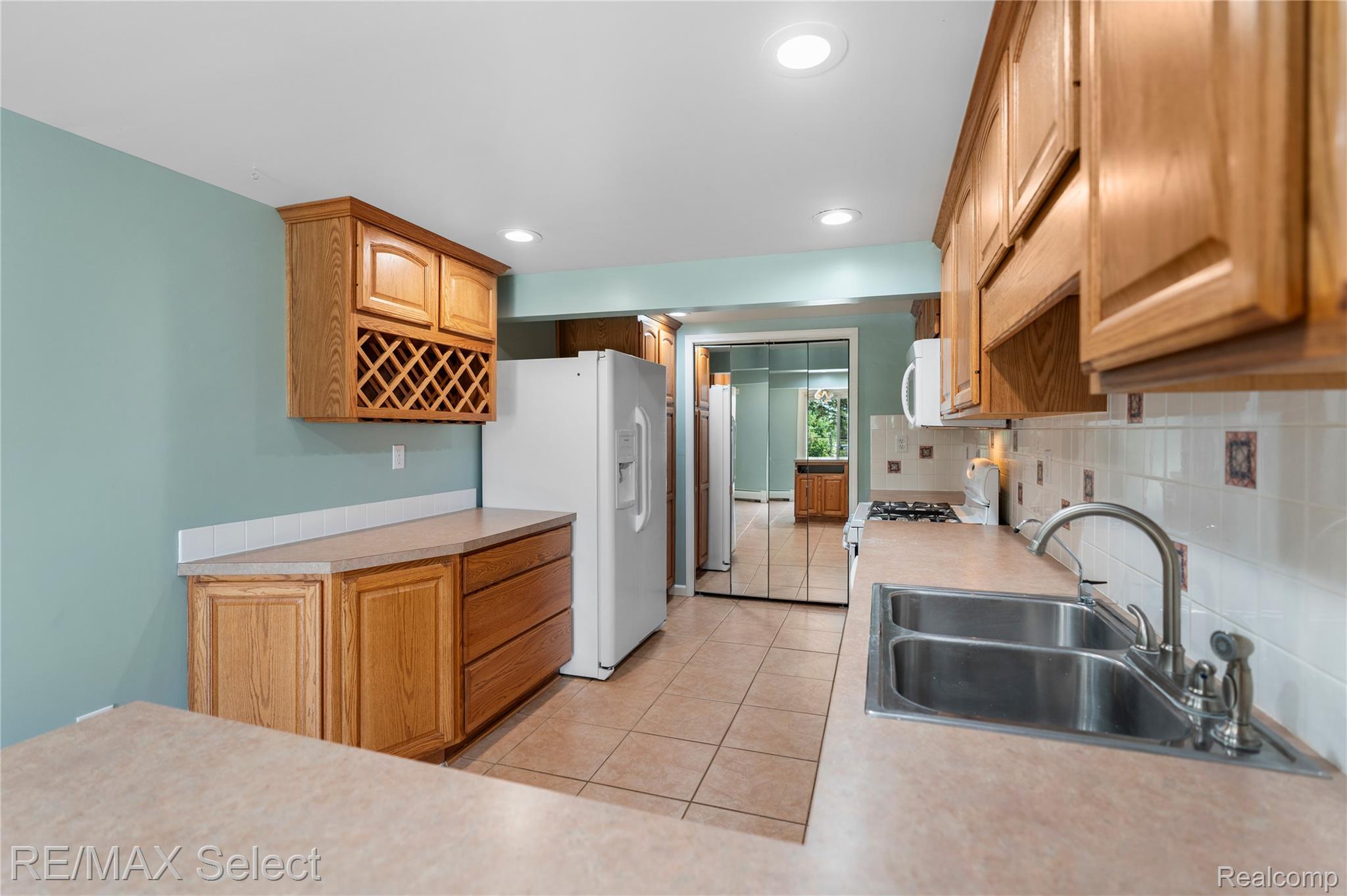 16172 Crest Drive