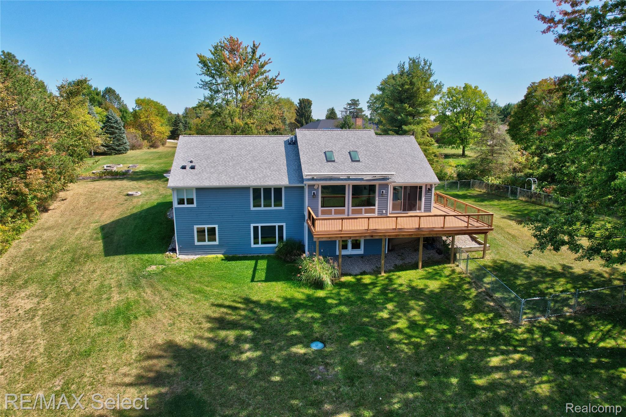 6056 Atlas Road