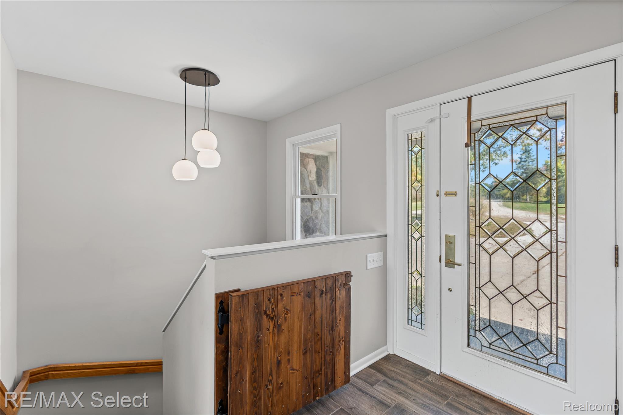 6056 Atlas Road