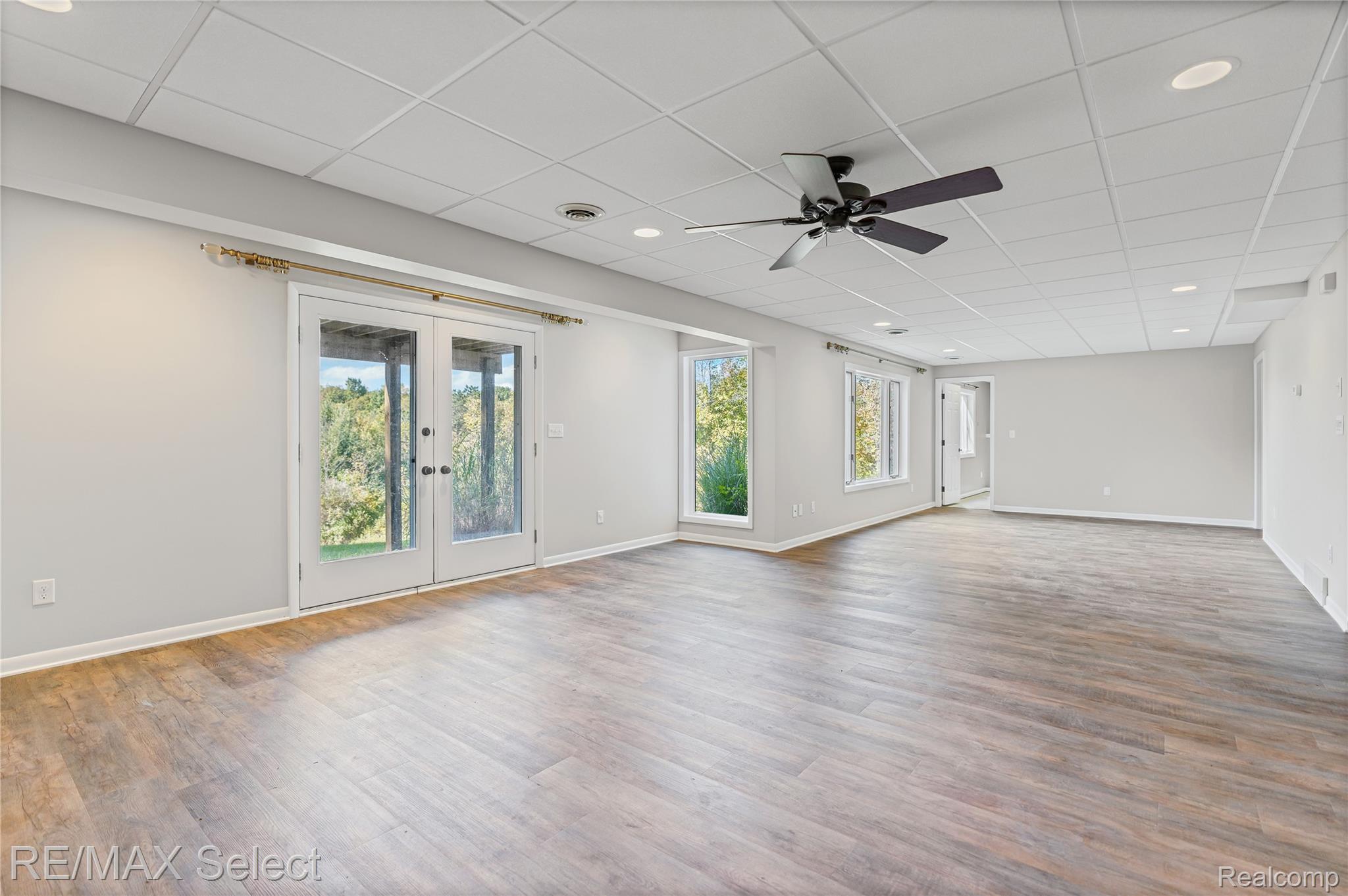 6056 Atlas Road