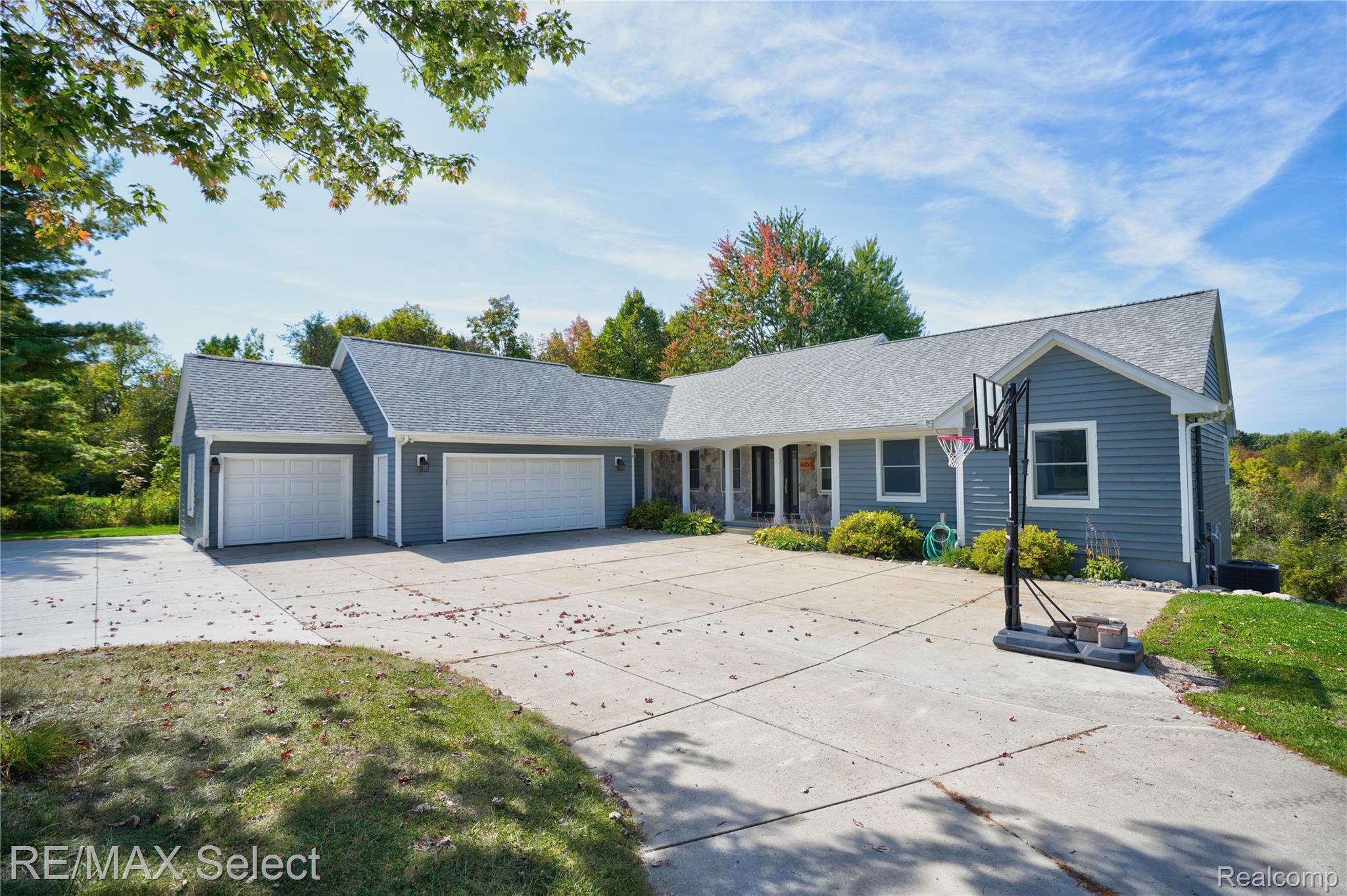 6056 Atlas Road