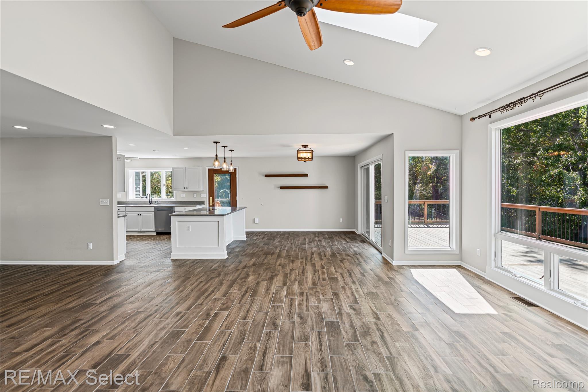 6056 Atlas Road