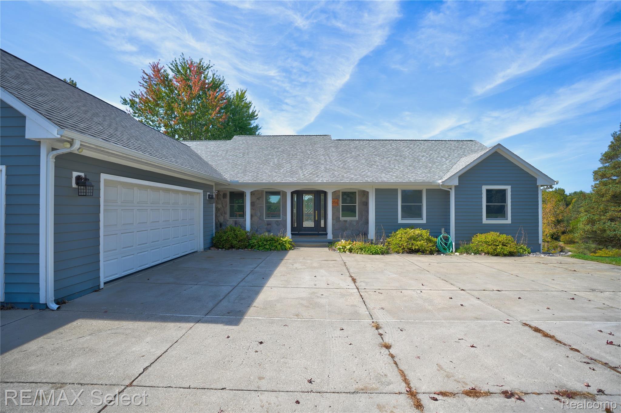 6056 Atlas Road