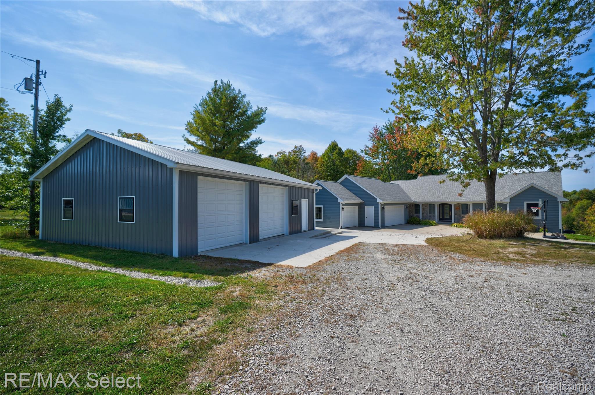 6056 Atlas Road