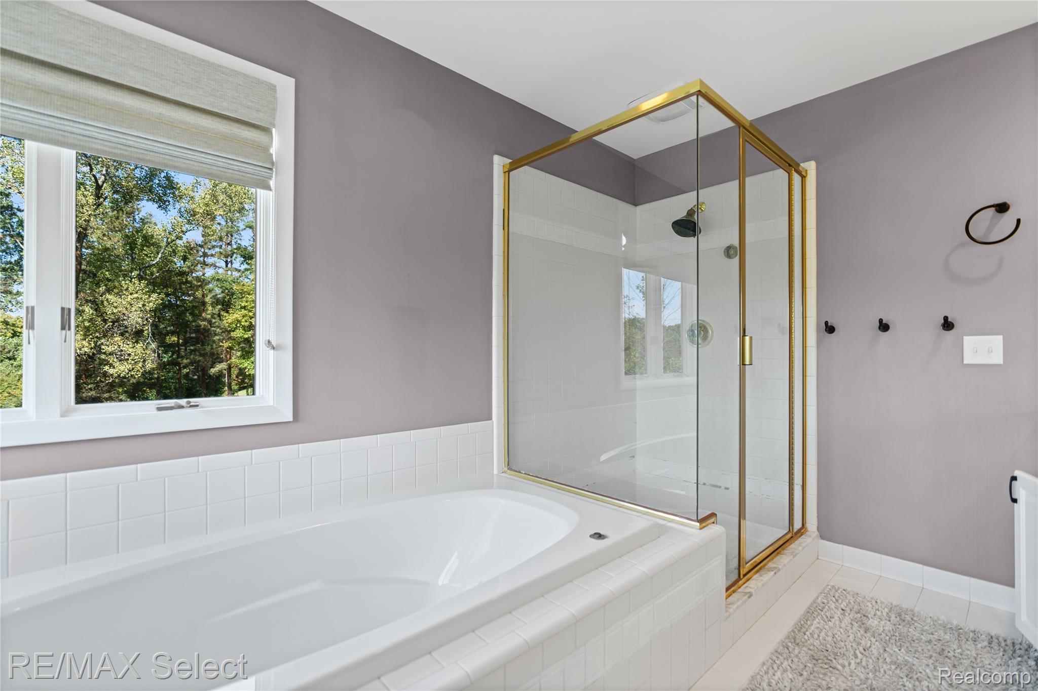 6056 Atlas Road