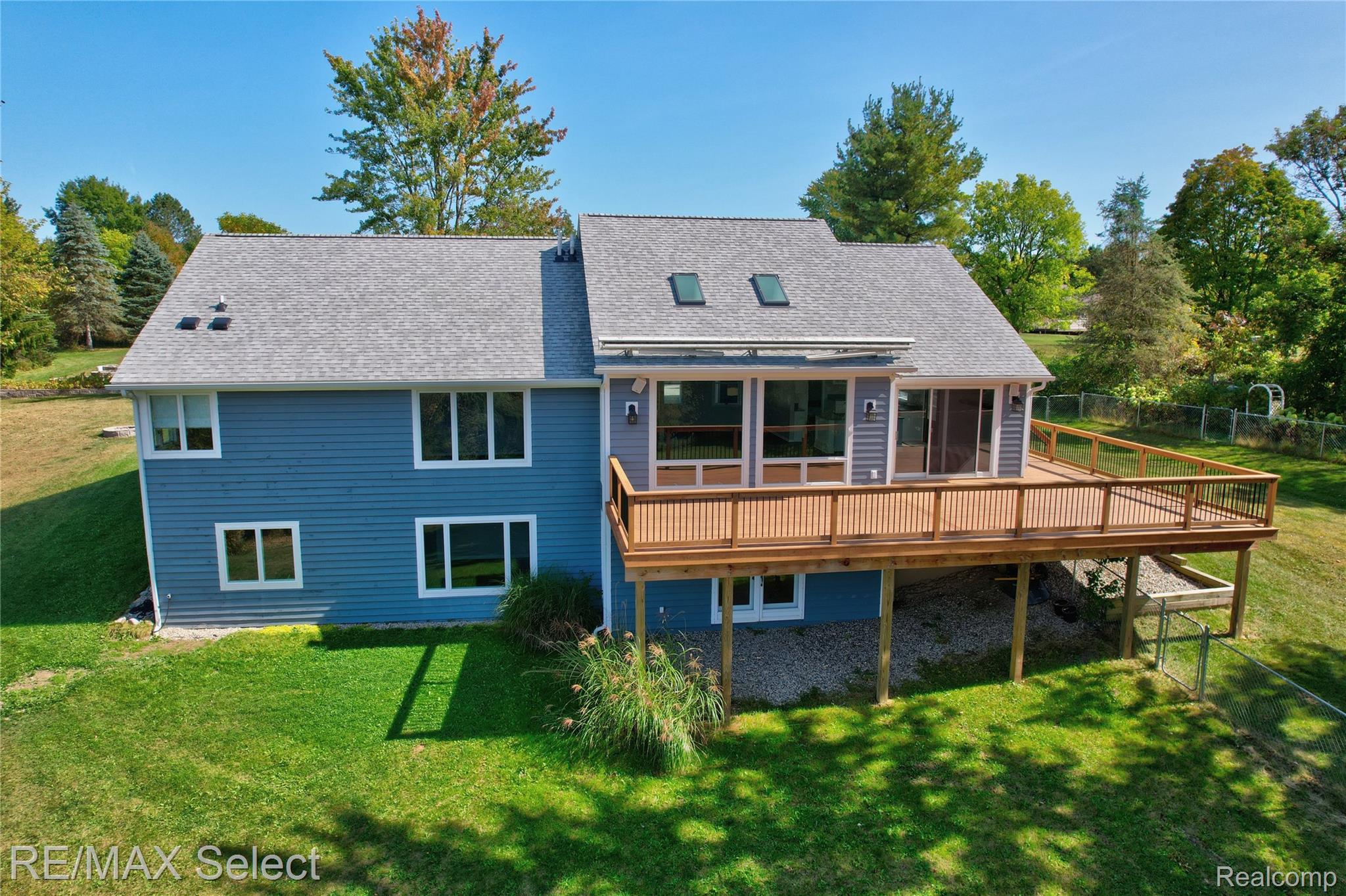6056 Atlas Road