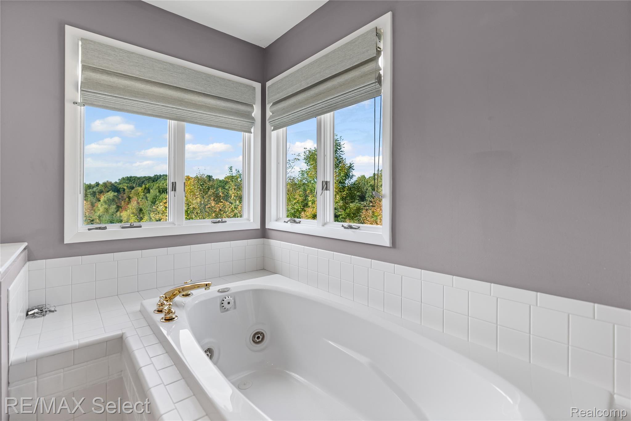6056 Atlas Road