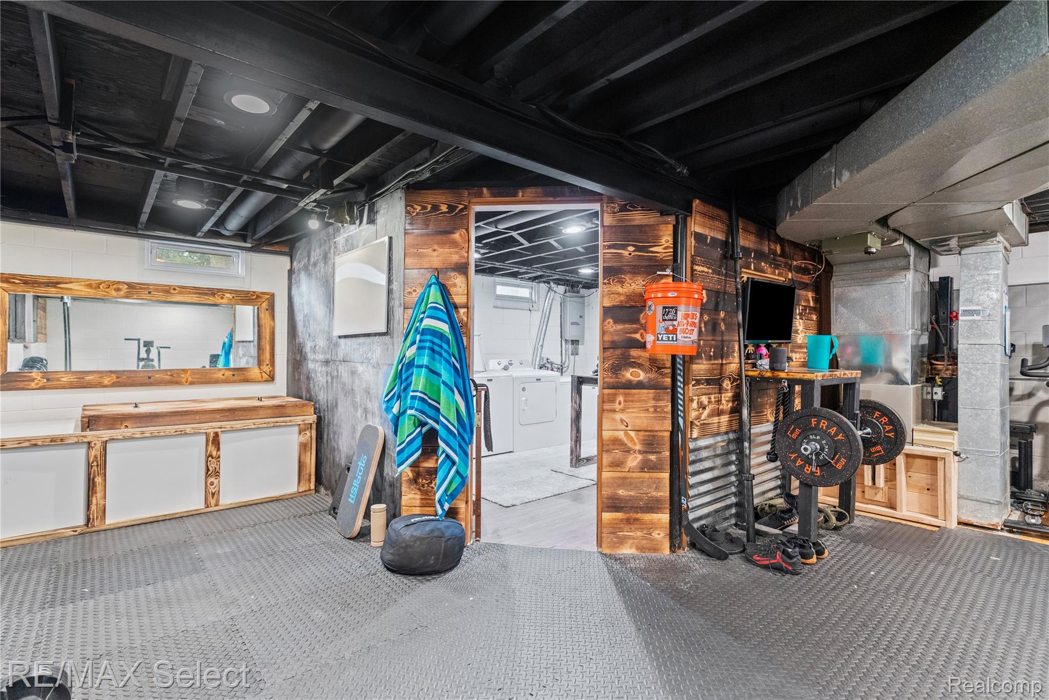 1423 Butcher Road