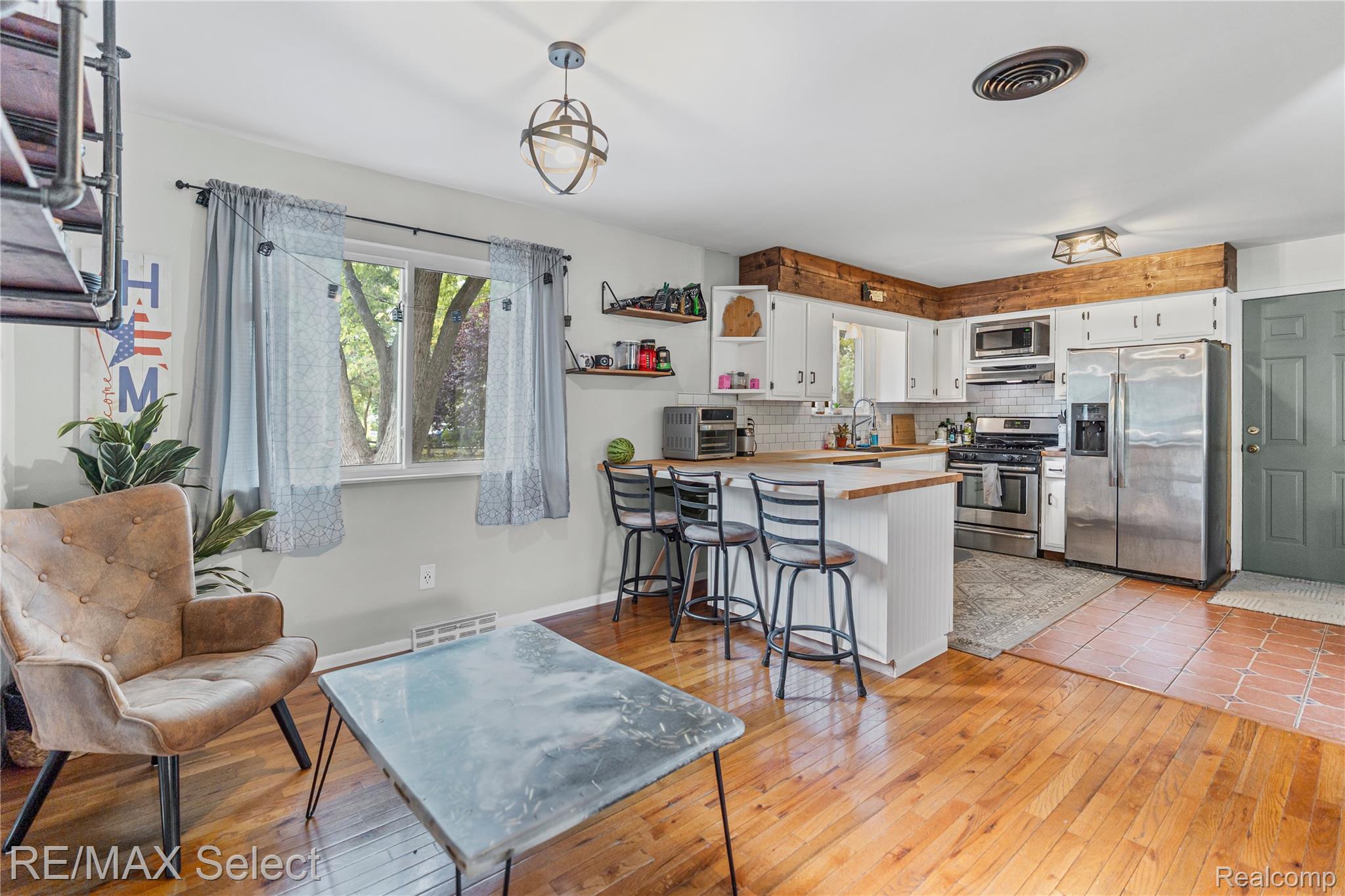 1423 Butcher Road