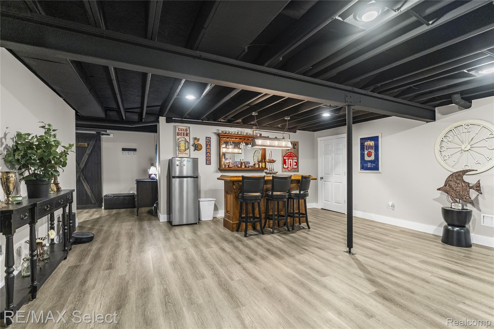 3127 Harbor Pointe Circle