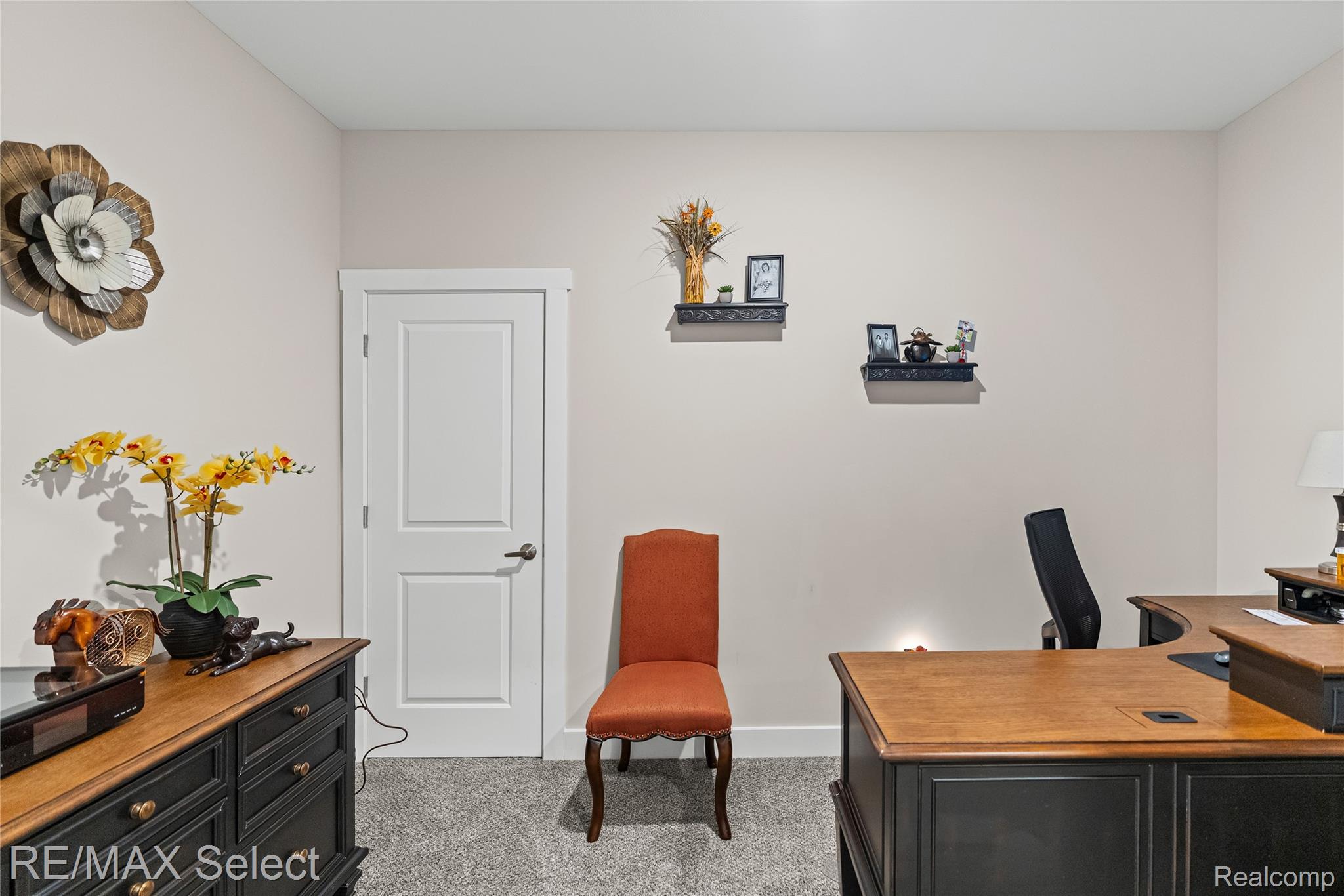 3127 Harbor Pointe Circle