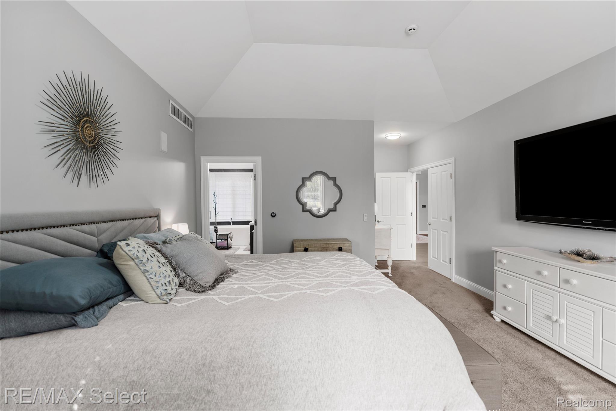 8320 MISTY Meadows