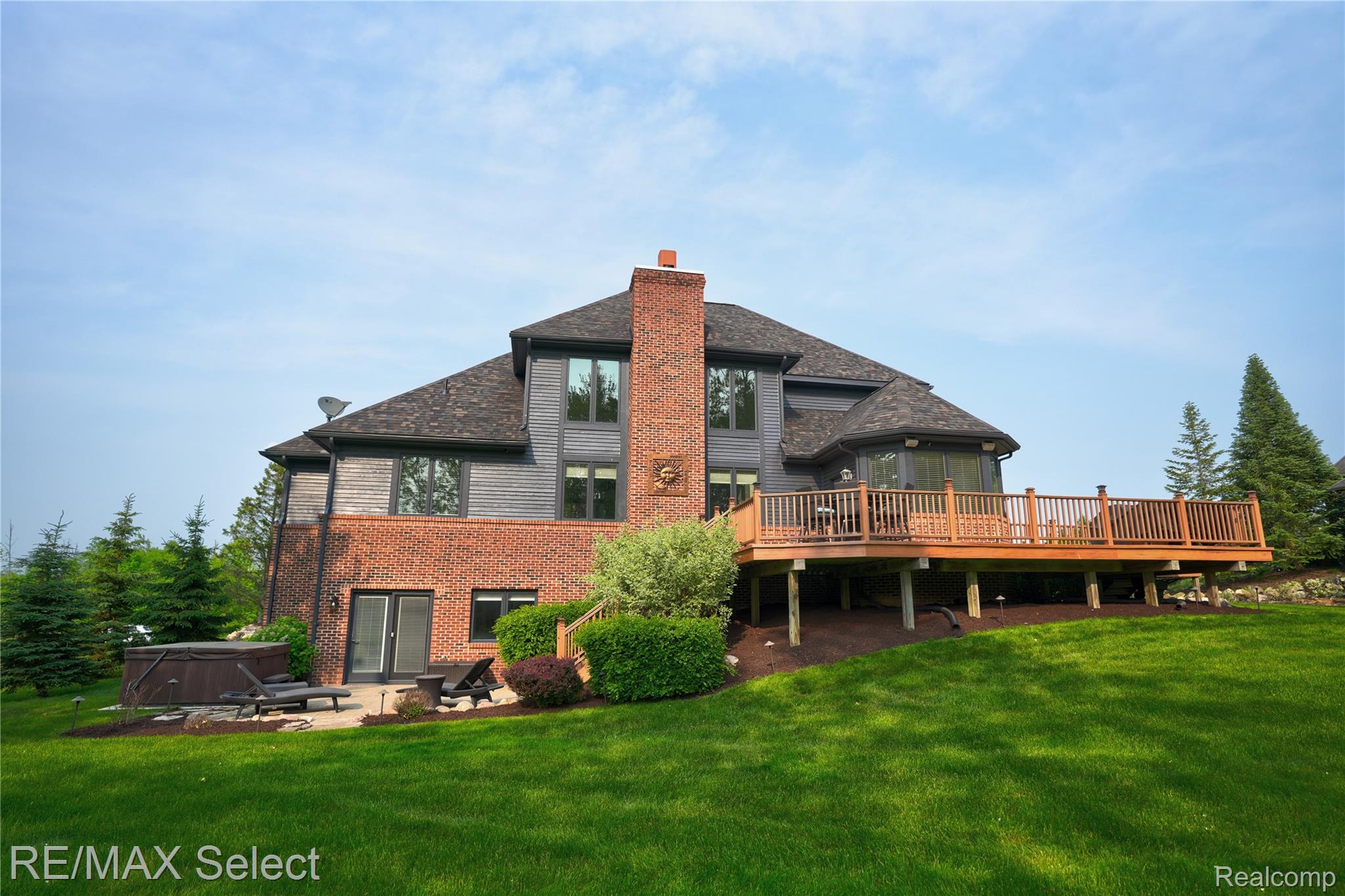 8320 MISTY Meadows