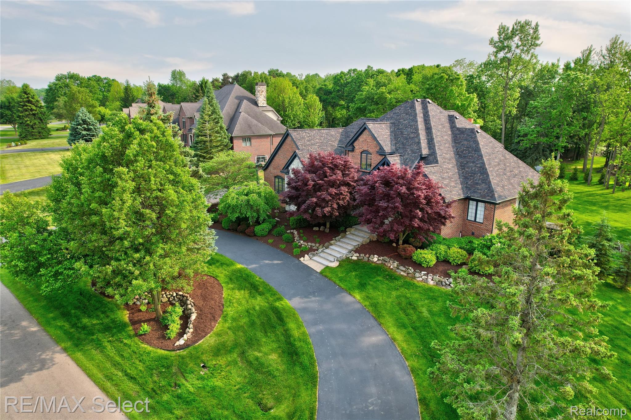8320 MISTY Meadows