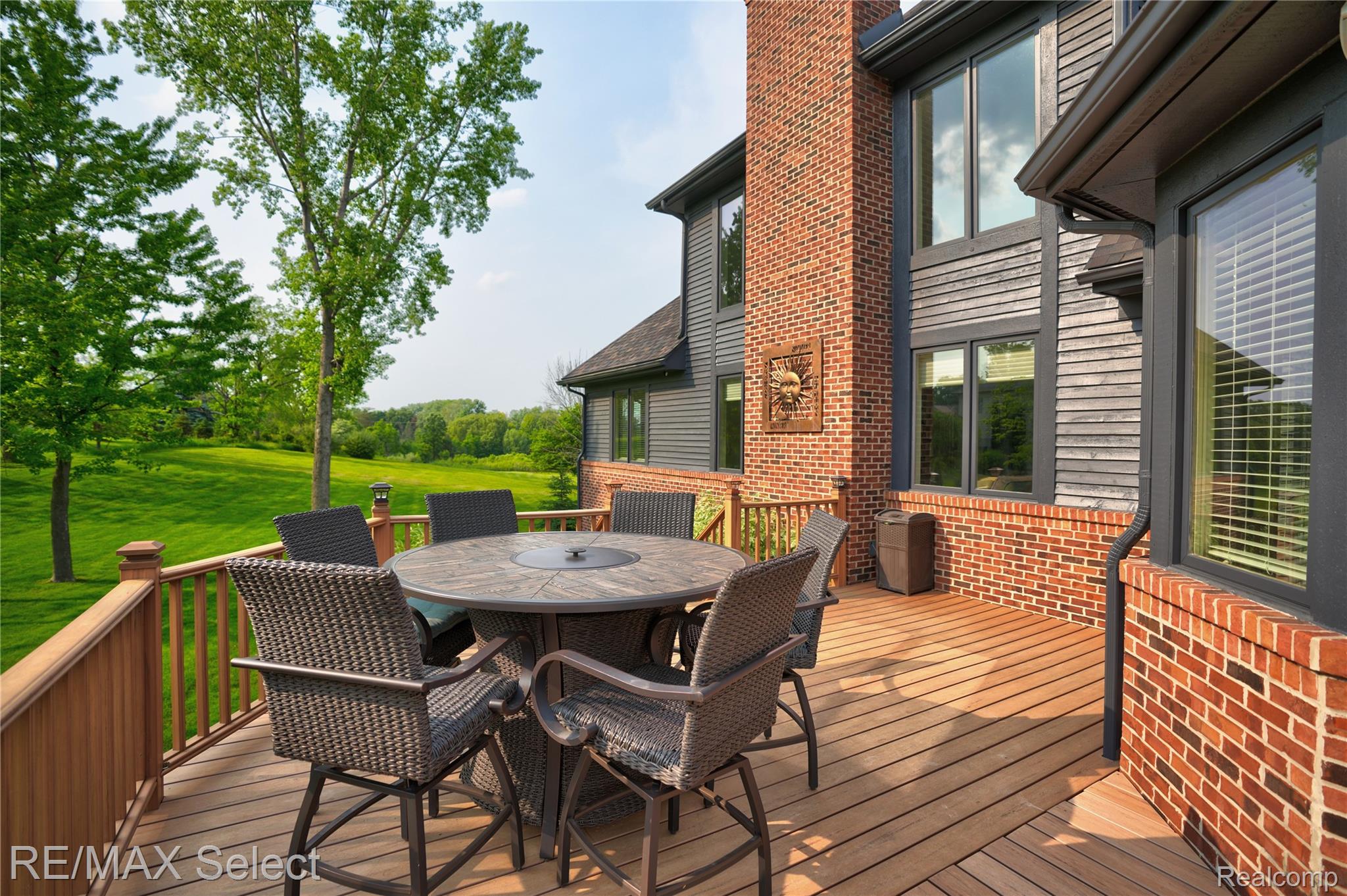 8320 MISTY Meadows
