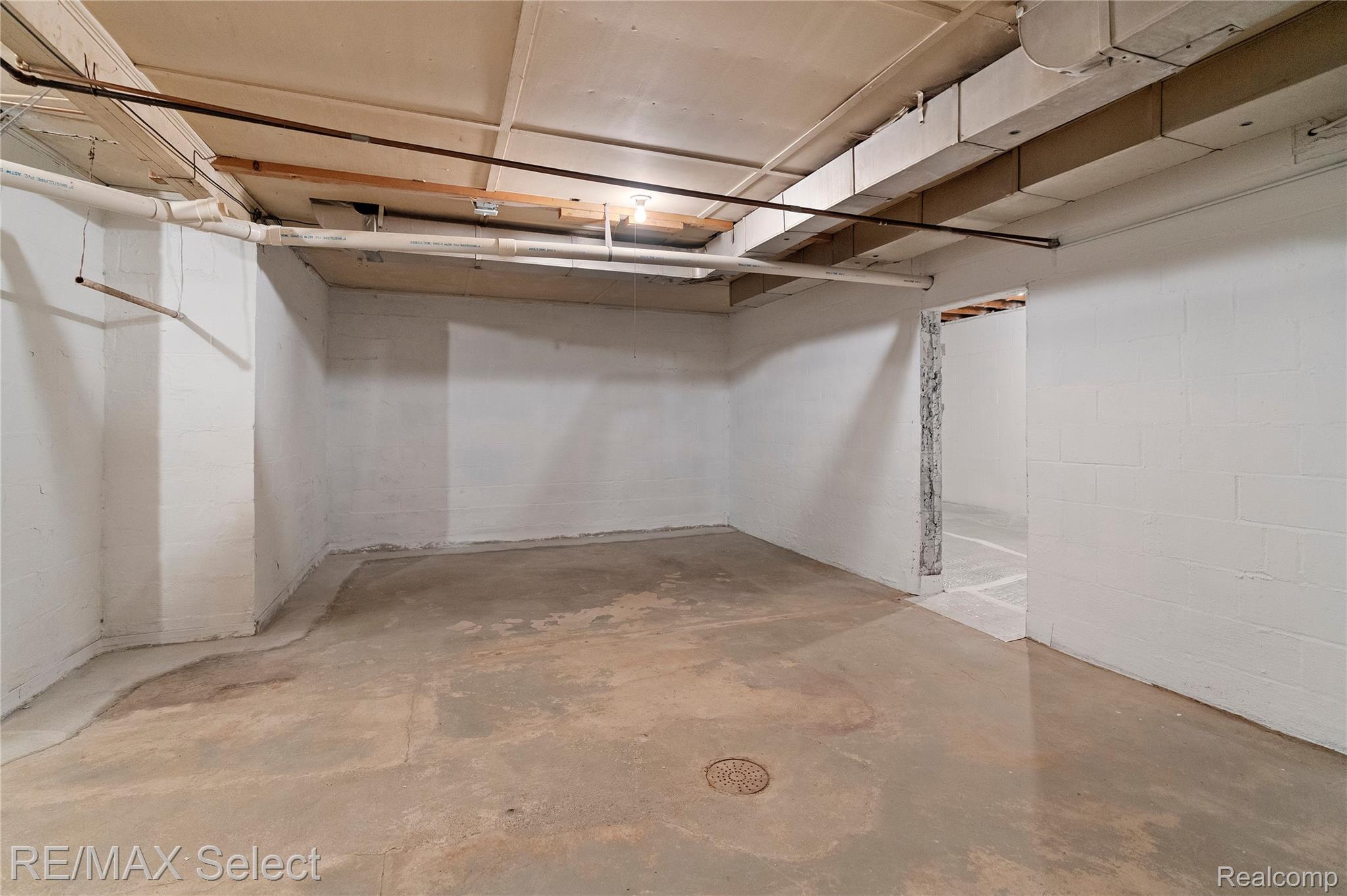 15451 Whitaker Road