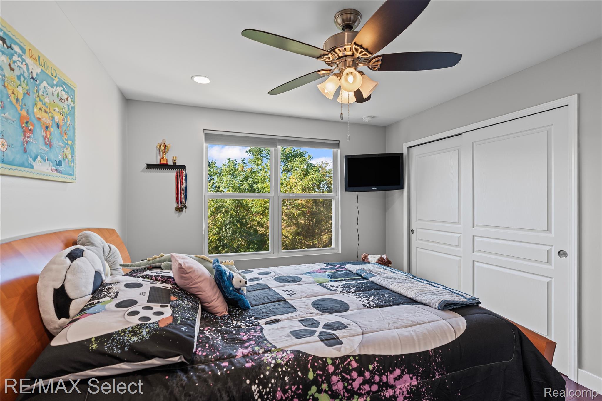 6363 Amber Lane