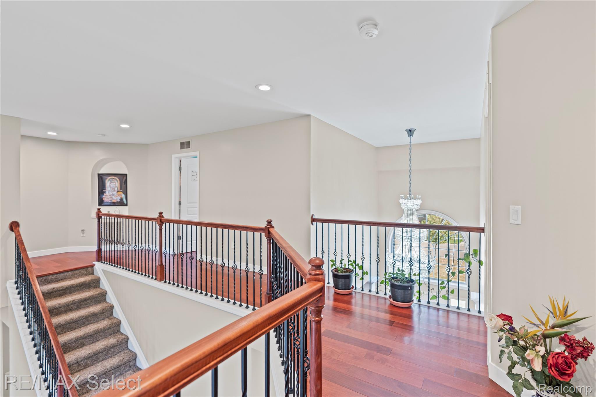 6363 Amber Lane