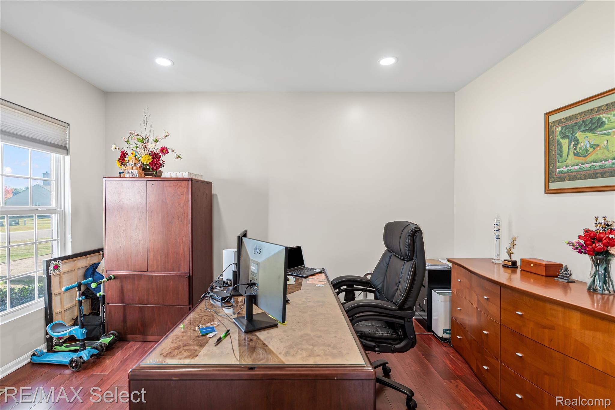 6363 Amber Lane