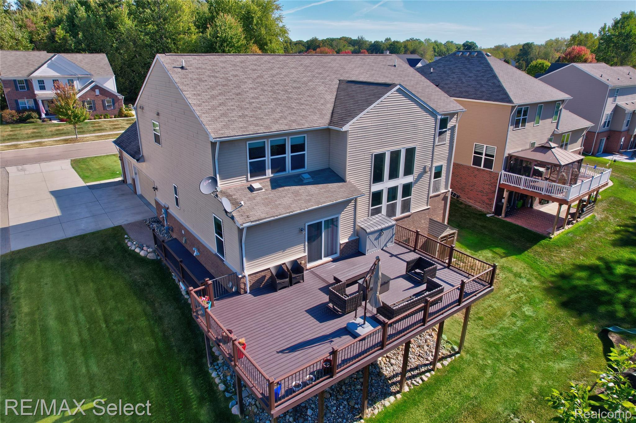 6363 Amber Lane