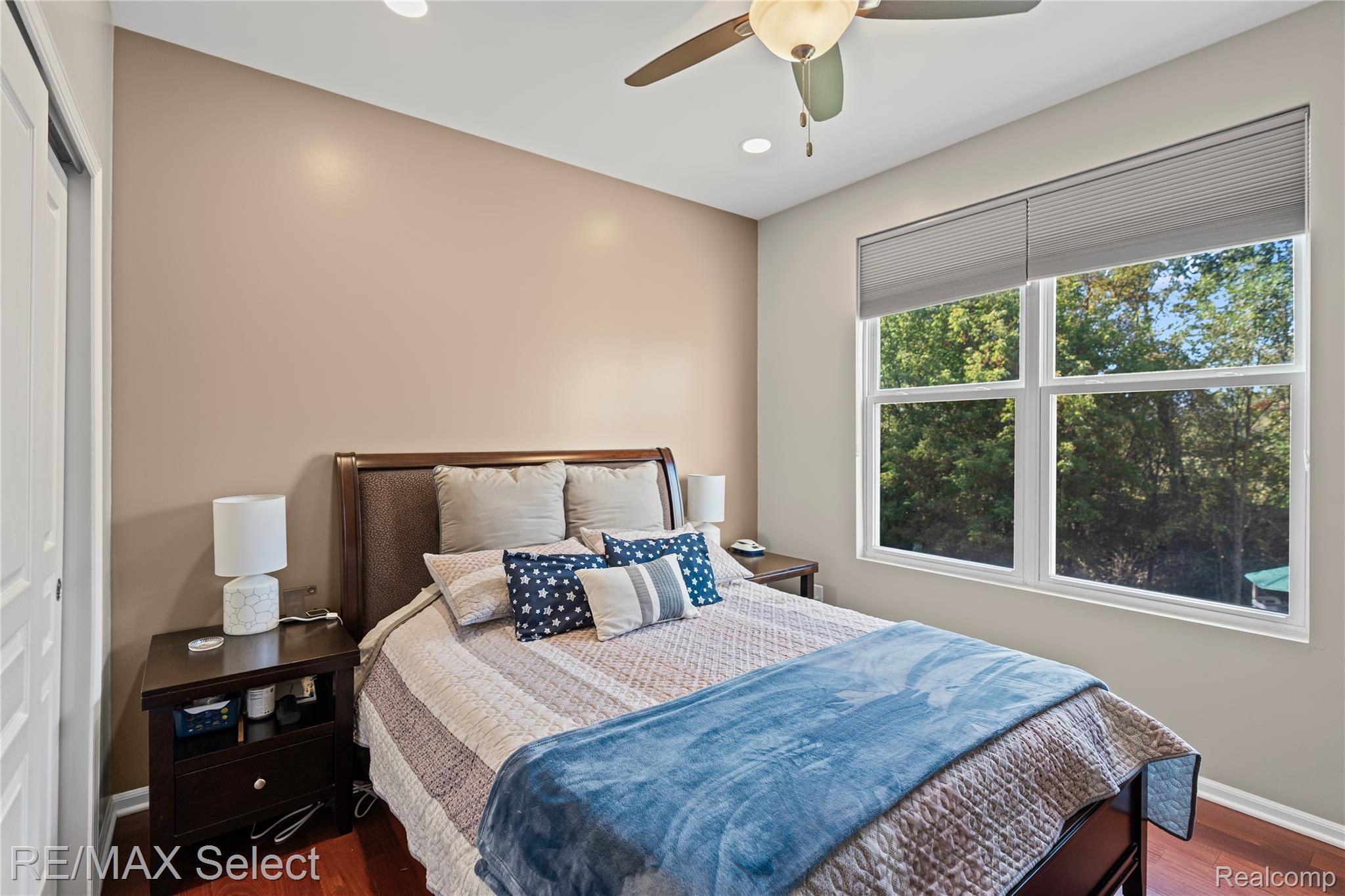 6363 Amber Lane