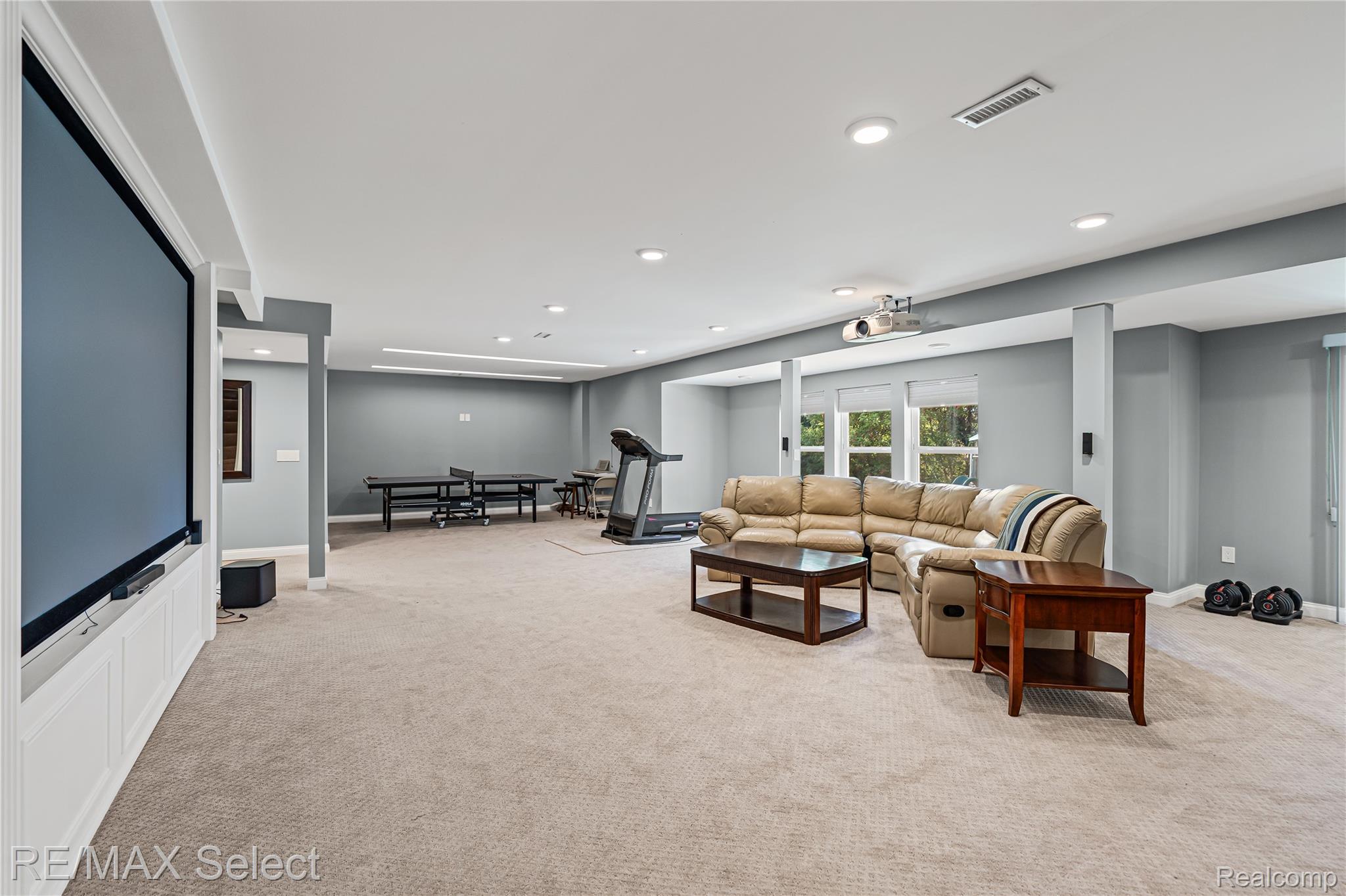 6363 Amber Lane