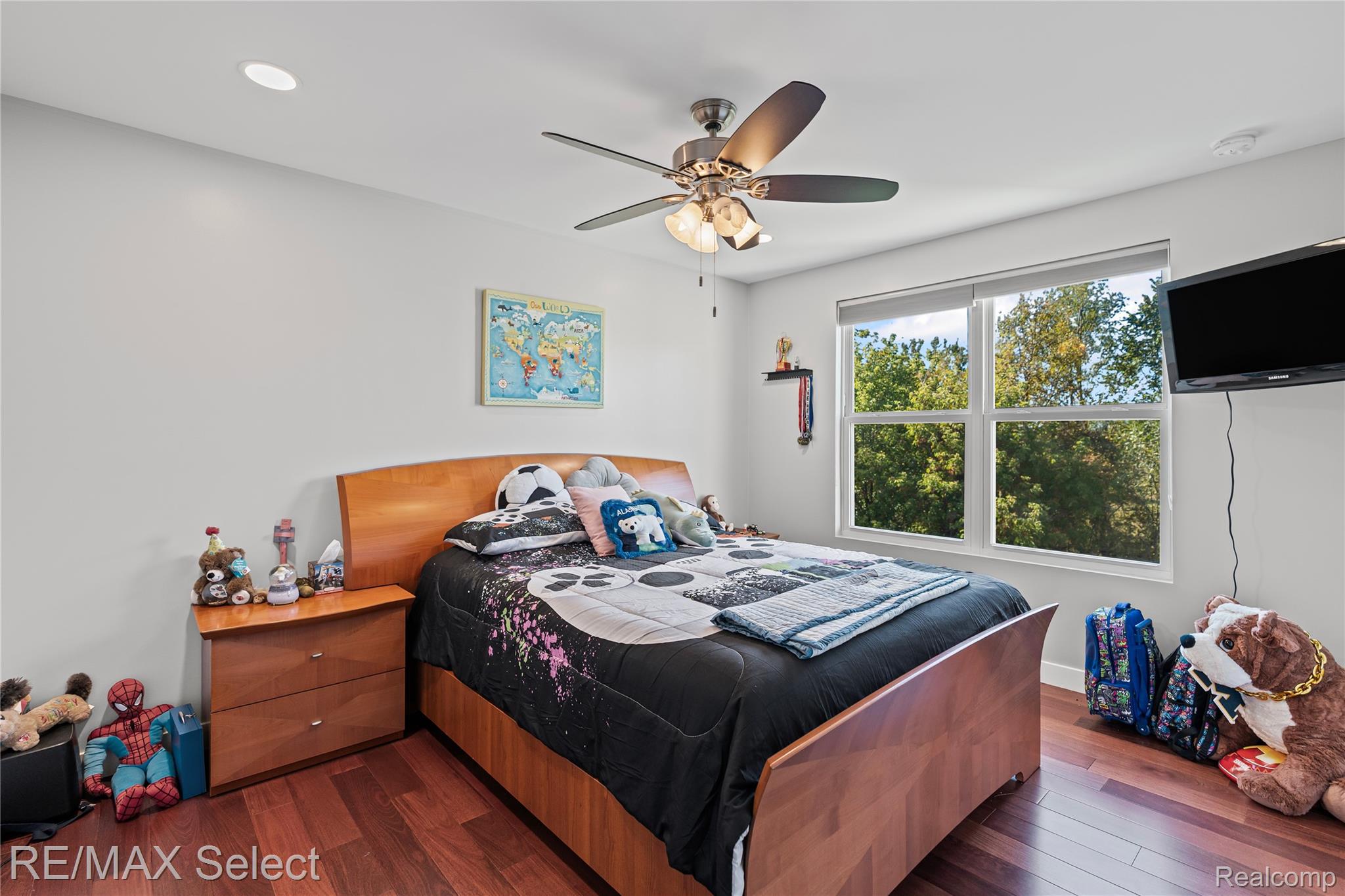 6363 Amber Lane