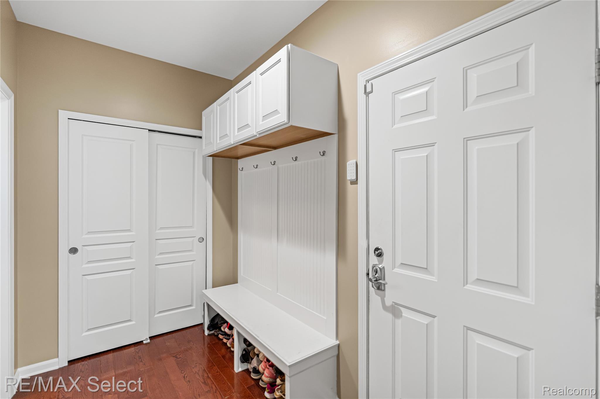 6363 Amber Lane