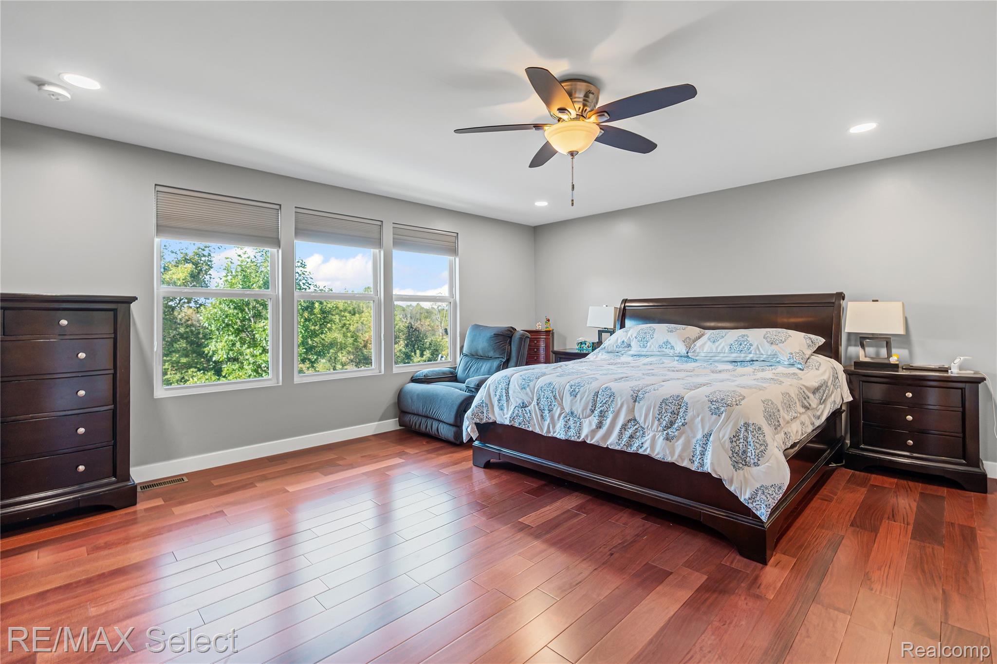 6363 Amber Lane