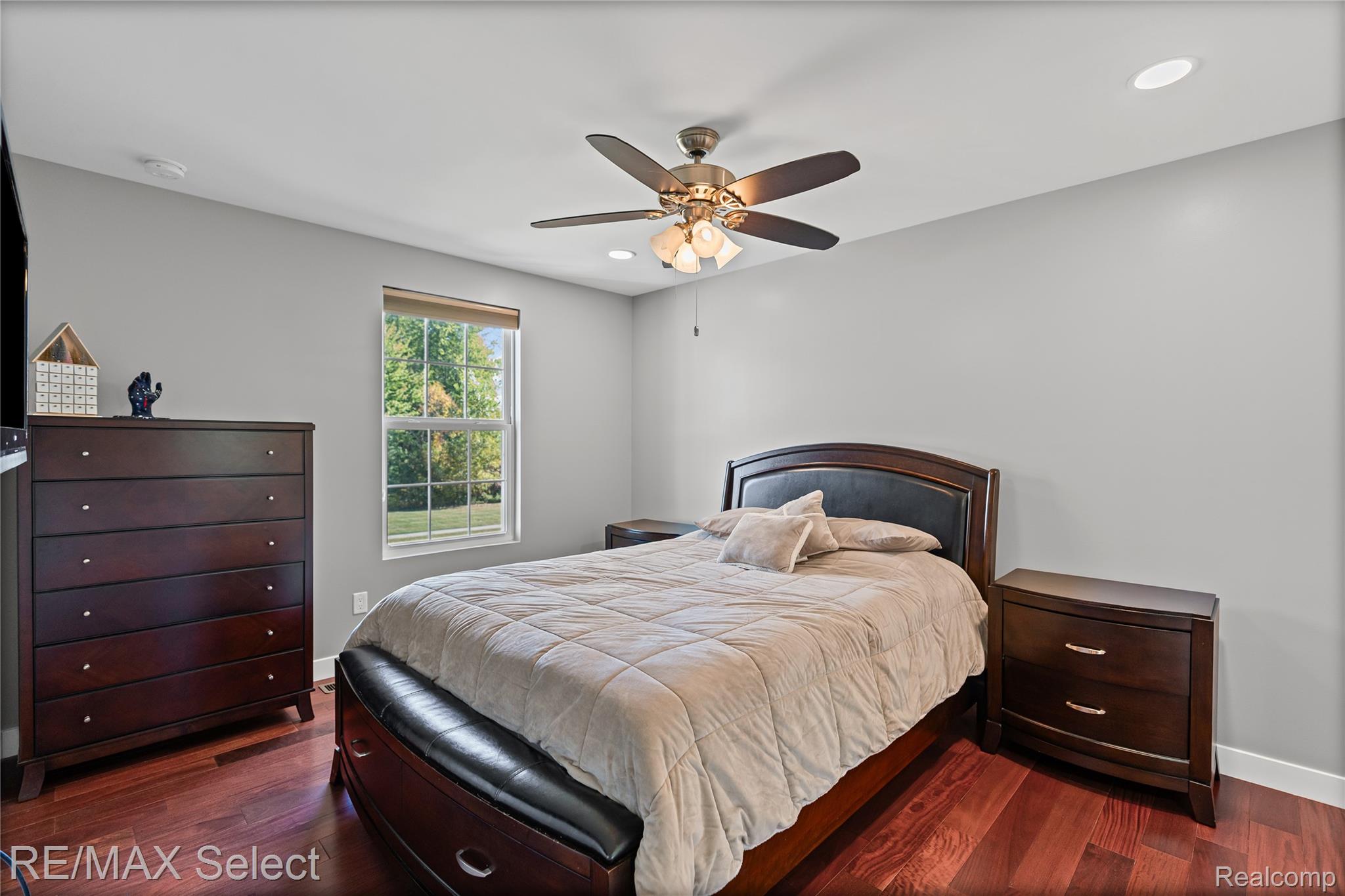 6363 Amber Lane