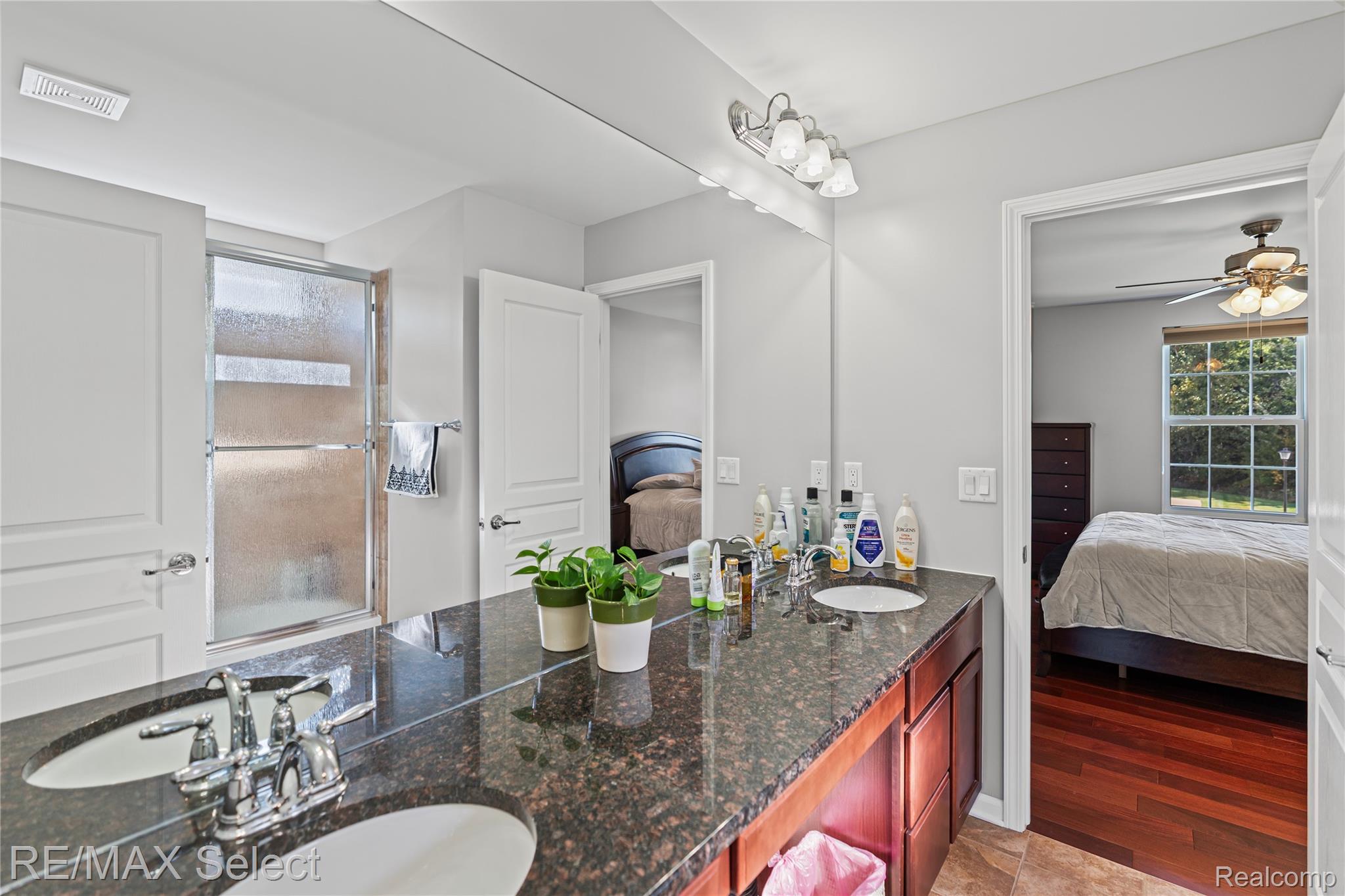 6363 Amber Lane