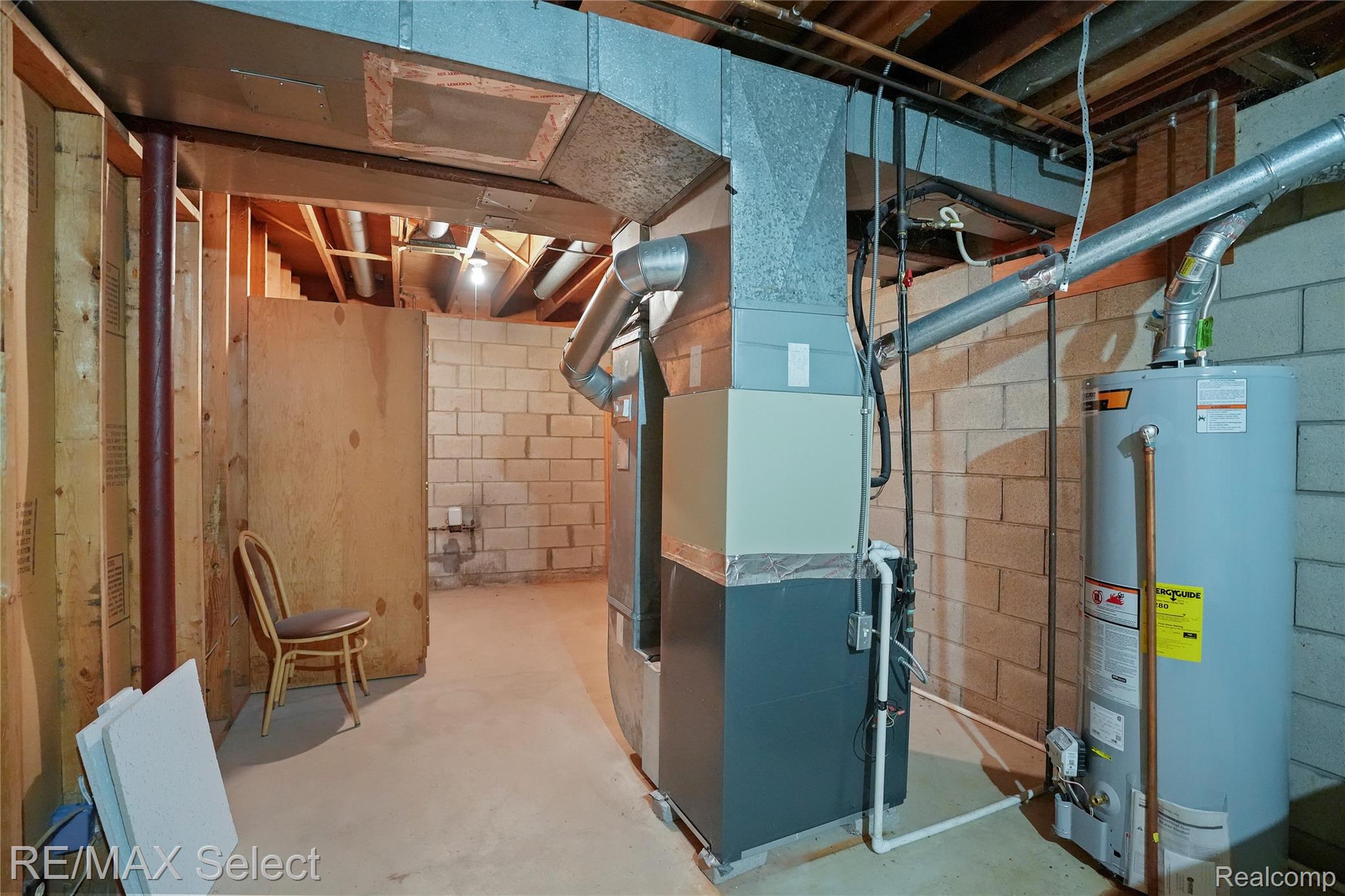 4290 Hedgethorn Circle