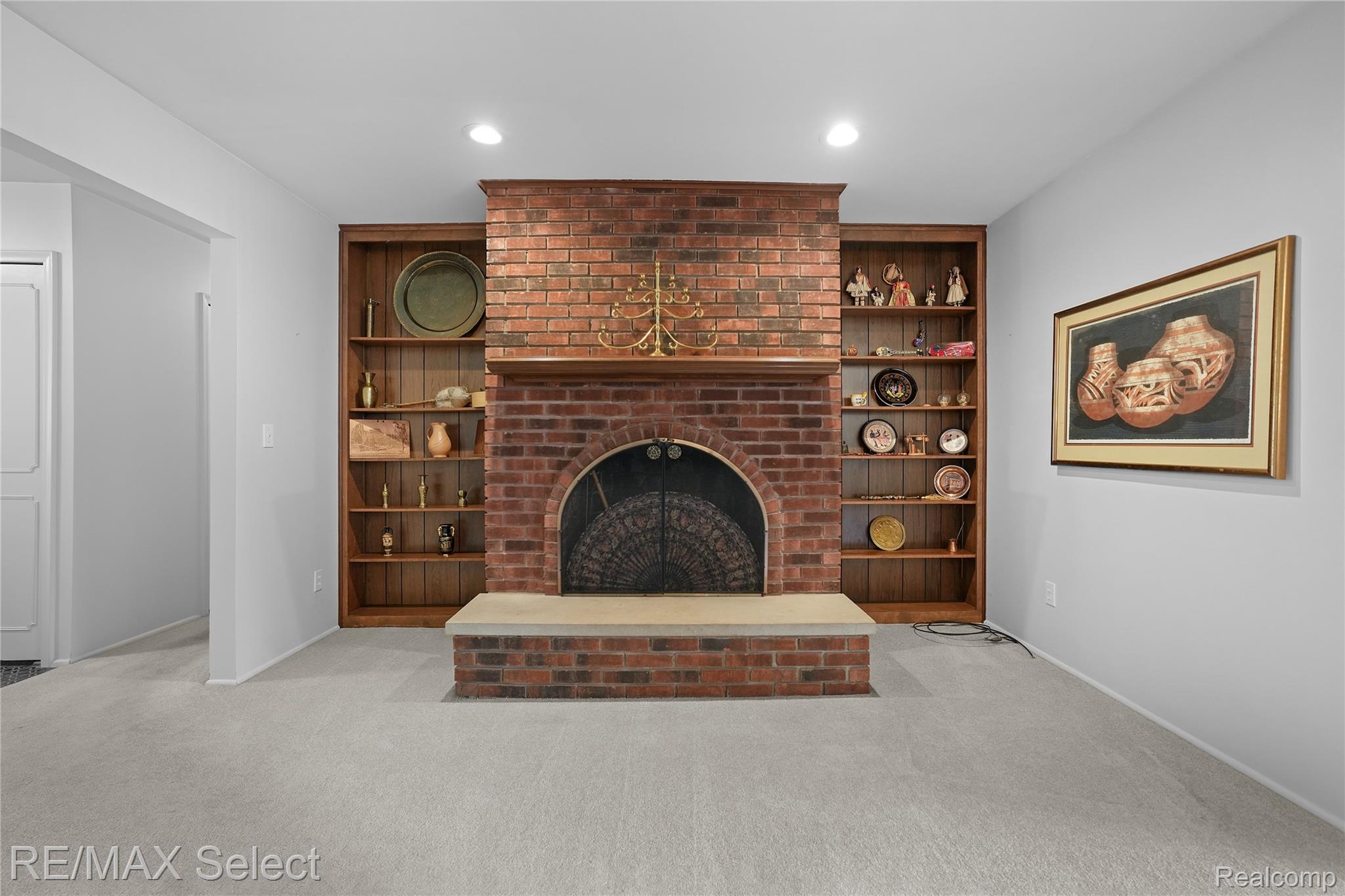 4290 Hedgethorn Circle