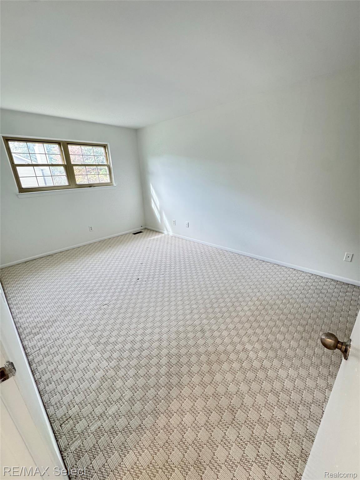5527 Copley Square Road